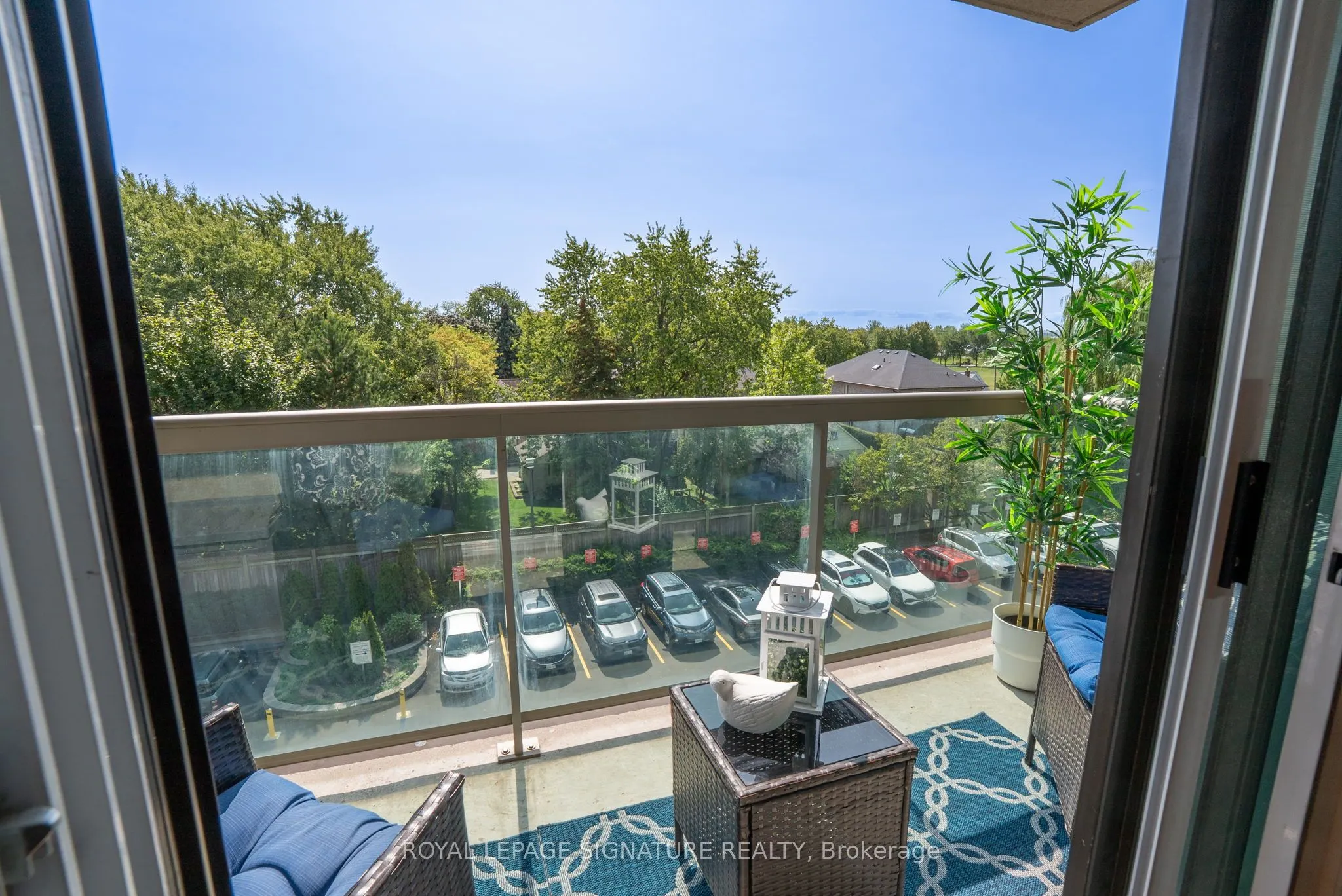 935 Sheppard Avenue W, #402