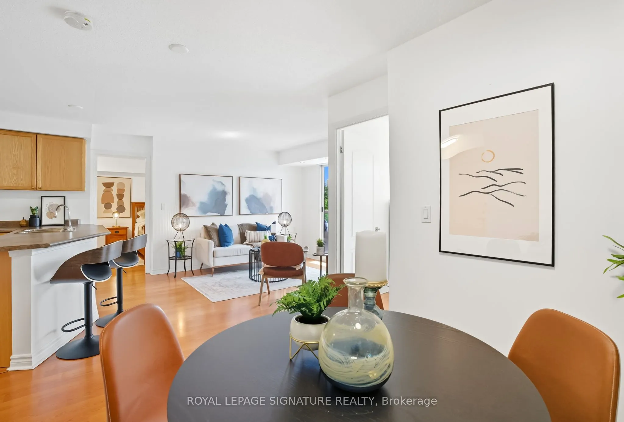 935 Sheppard Avenue W, #402