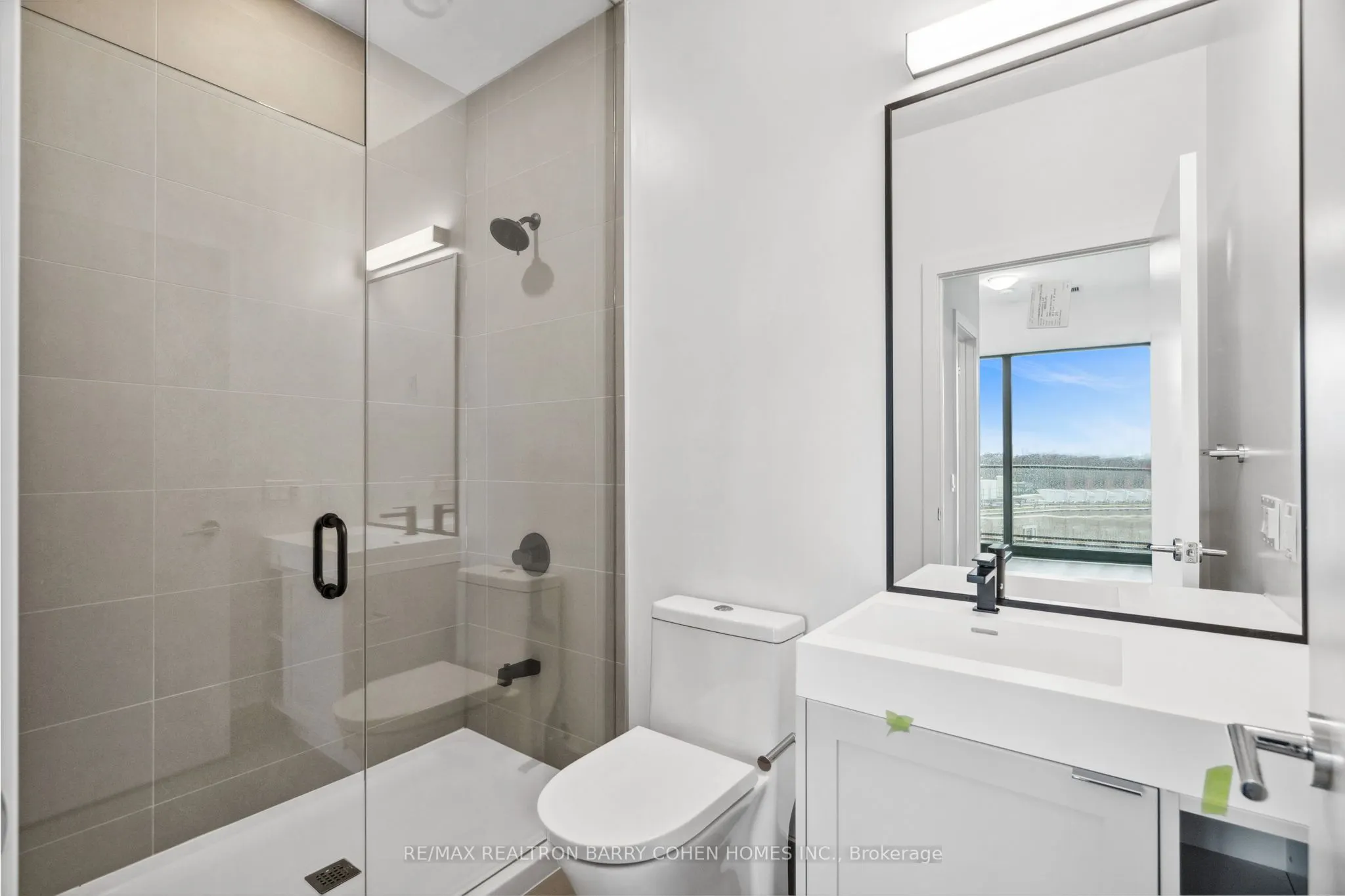 250 Lawrence Avenue W, #906