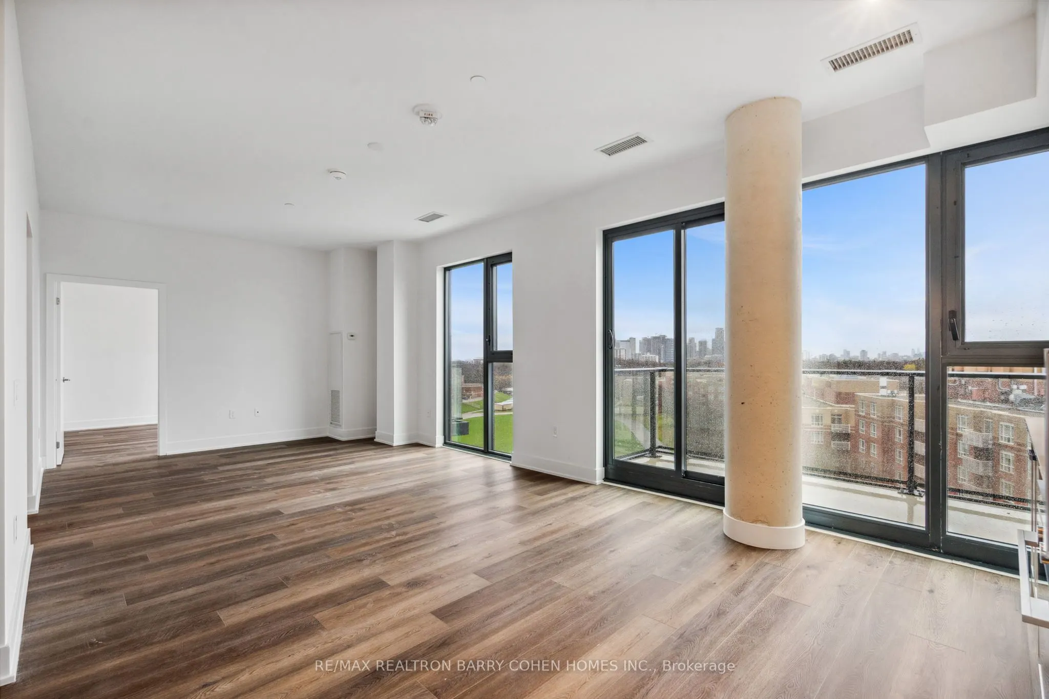 250 Lawrence Avenue W, #906