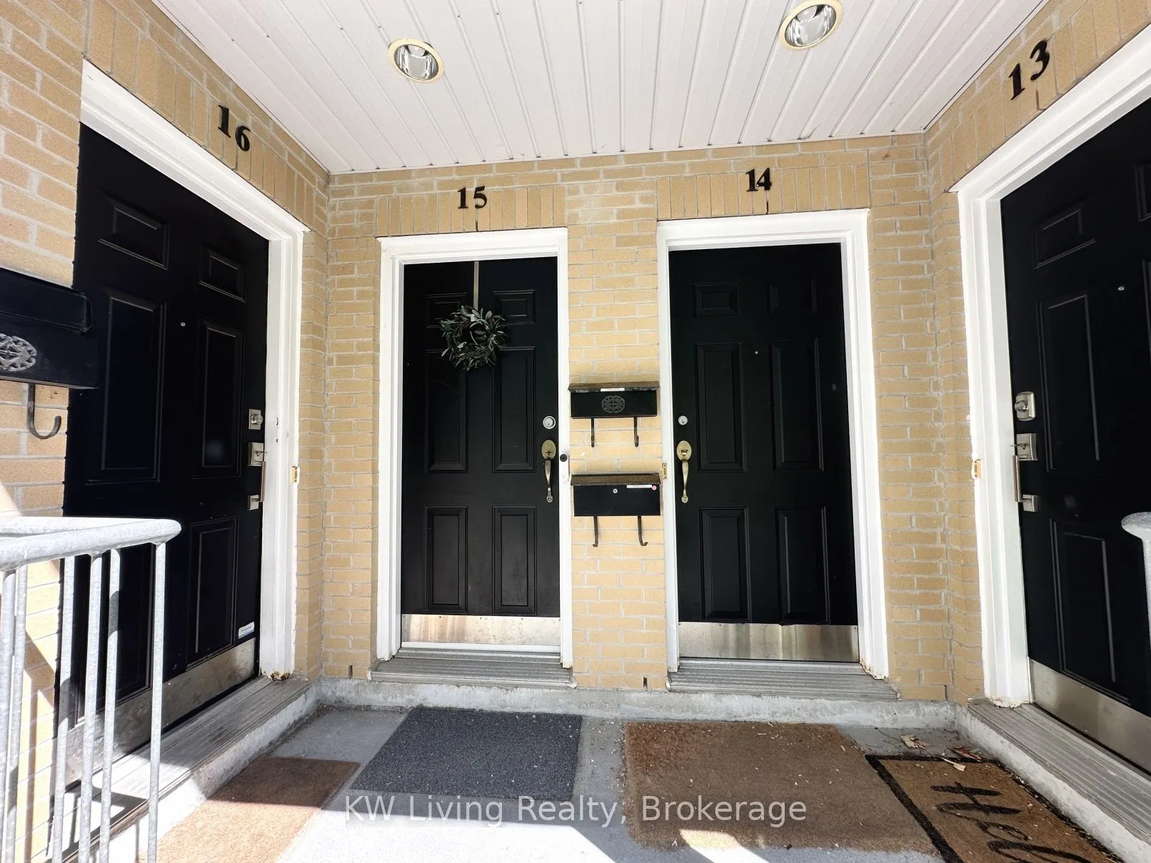 70 Byng Avenue, #15