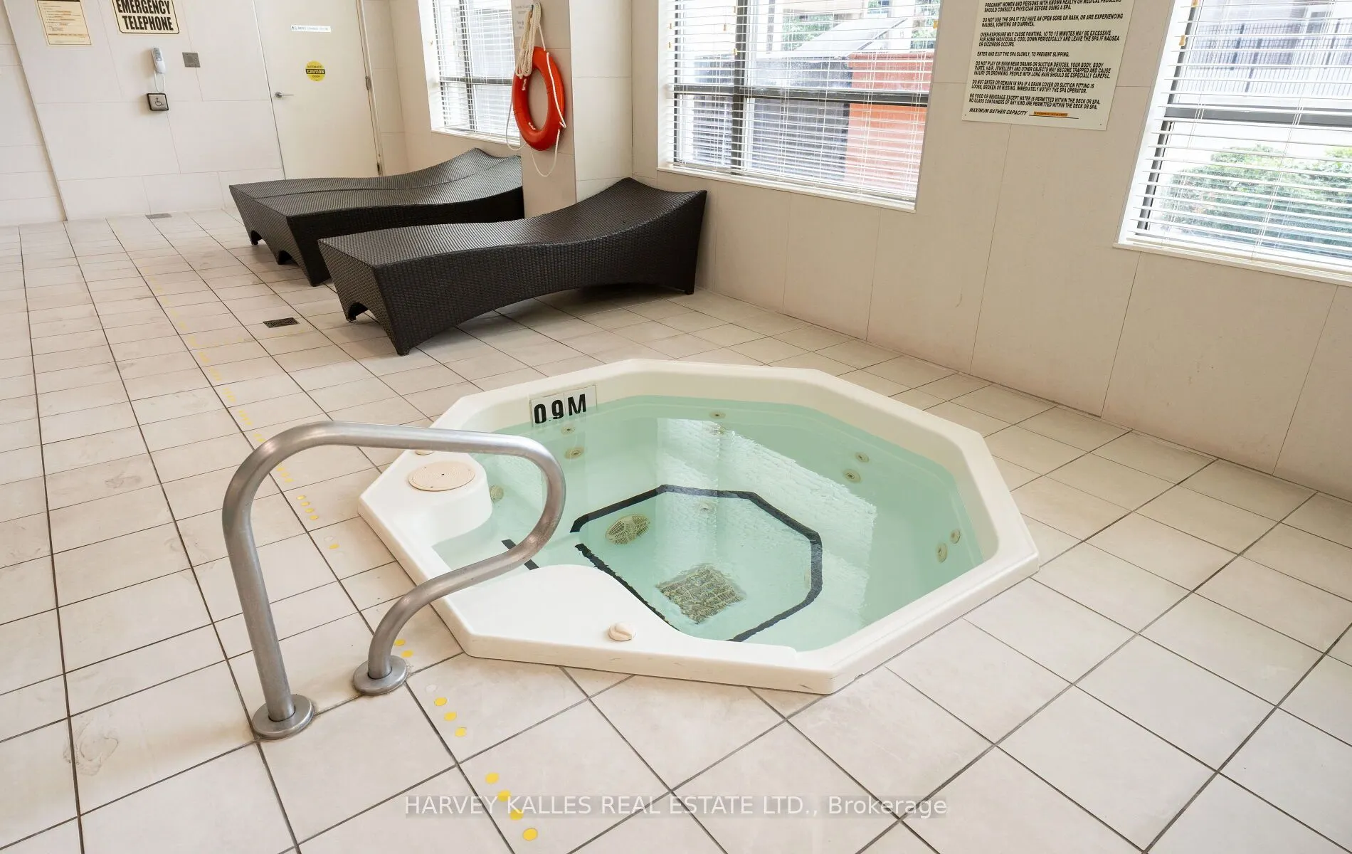 88 Broadway Avenue, #1406