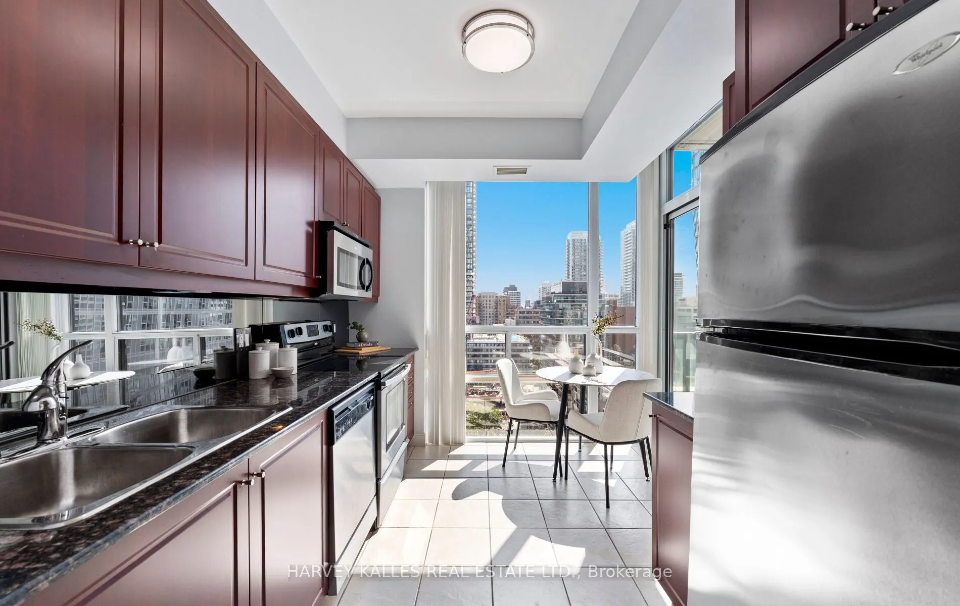 88 Broadway Avenue, #1406