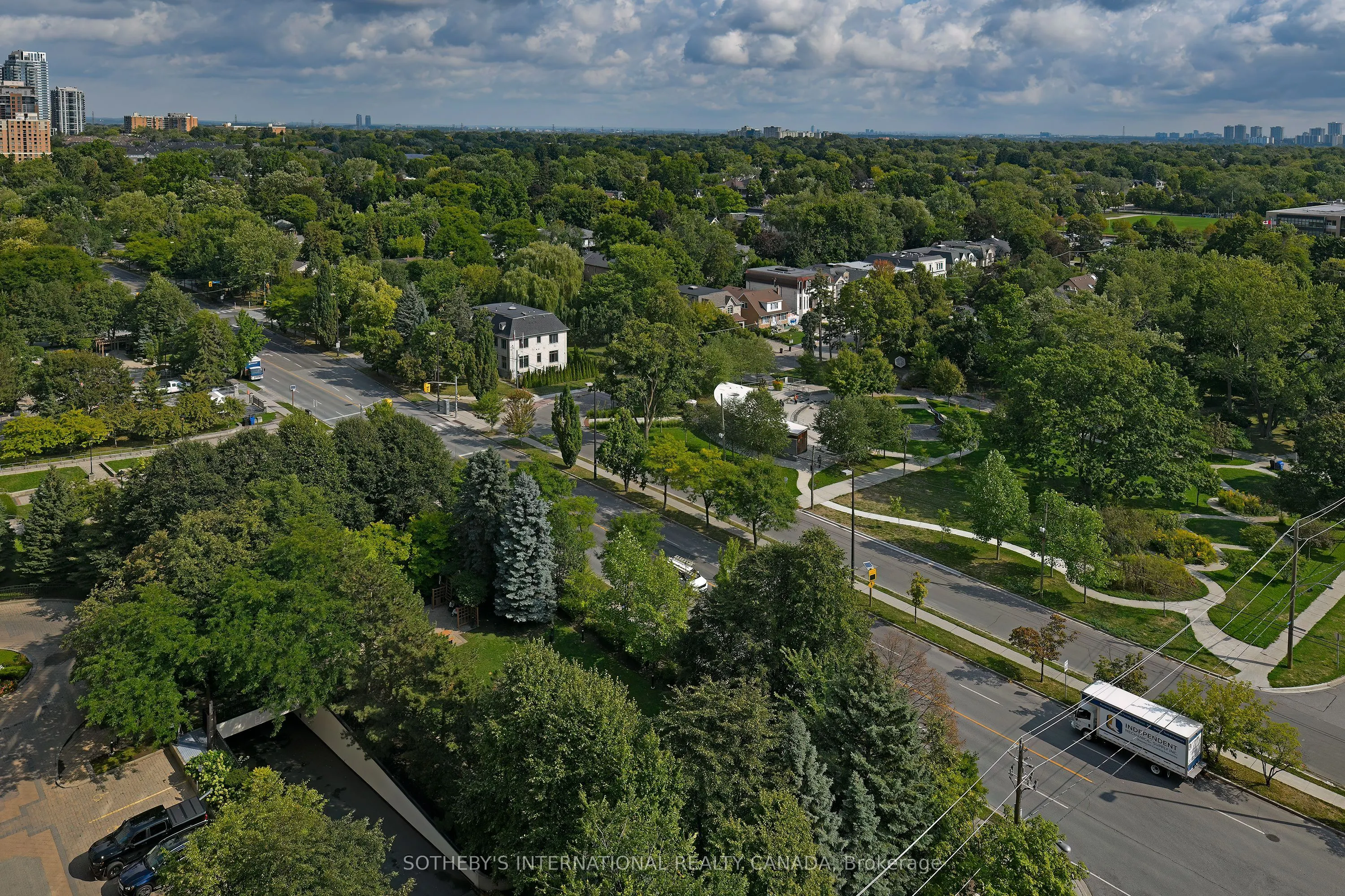 188 Doris Avenue, #1704