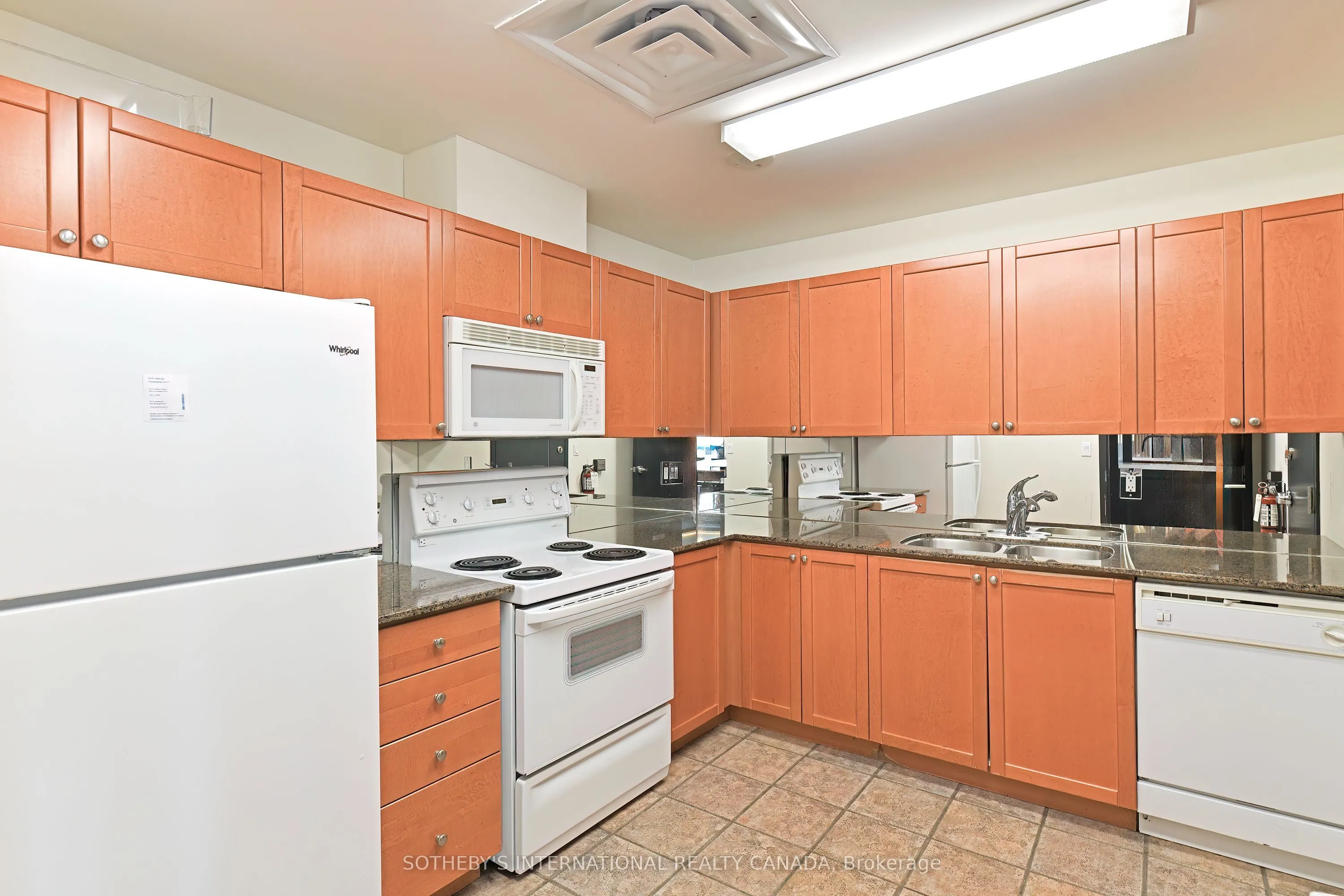188 Doris Avenue, #1704
