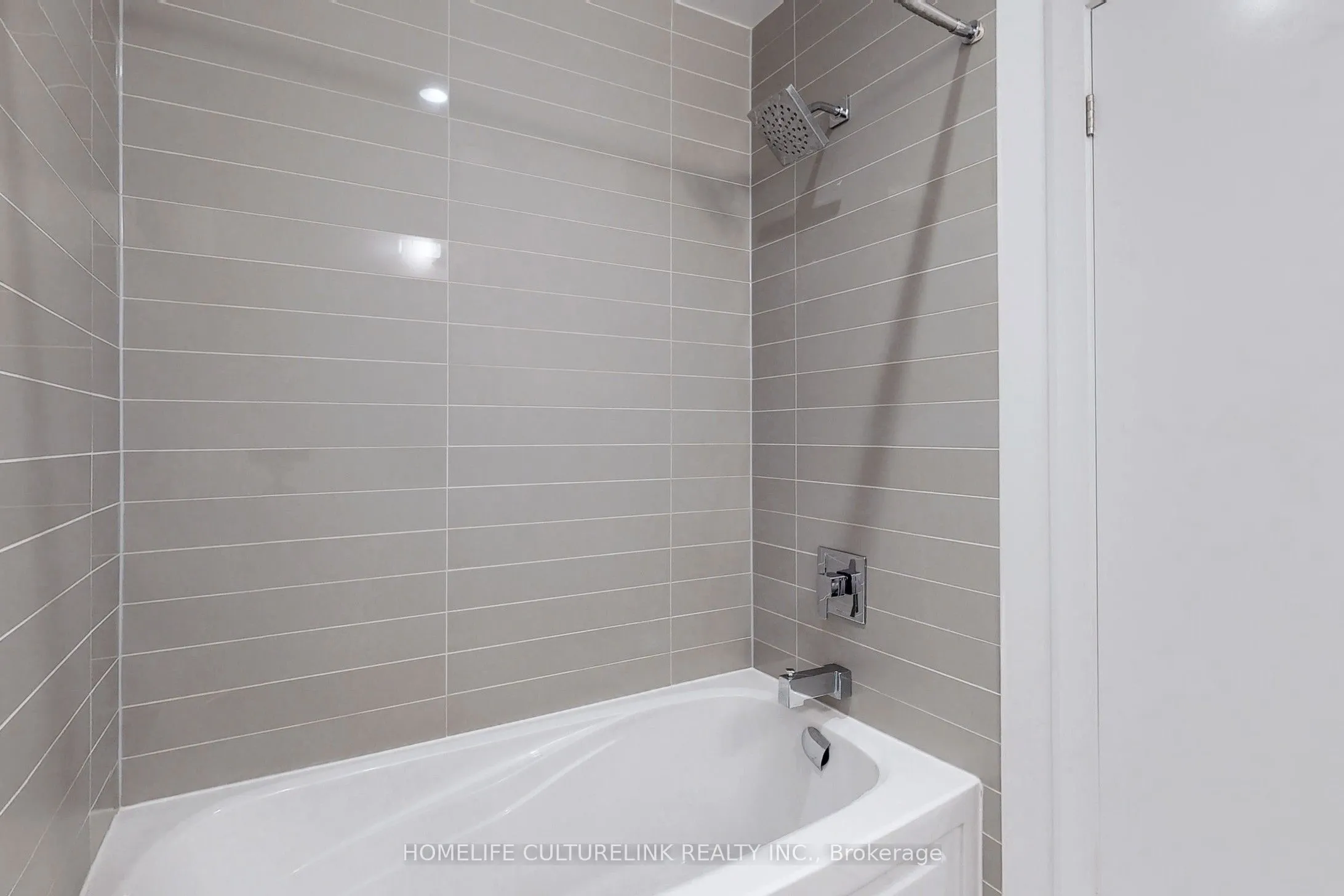 87 Peter Street, #3005