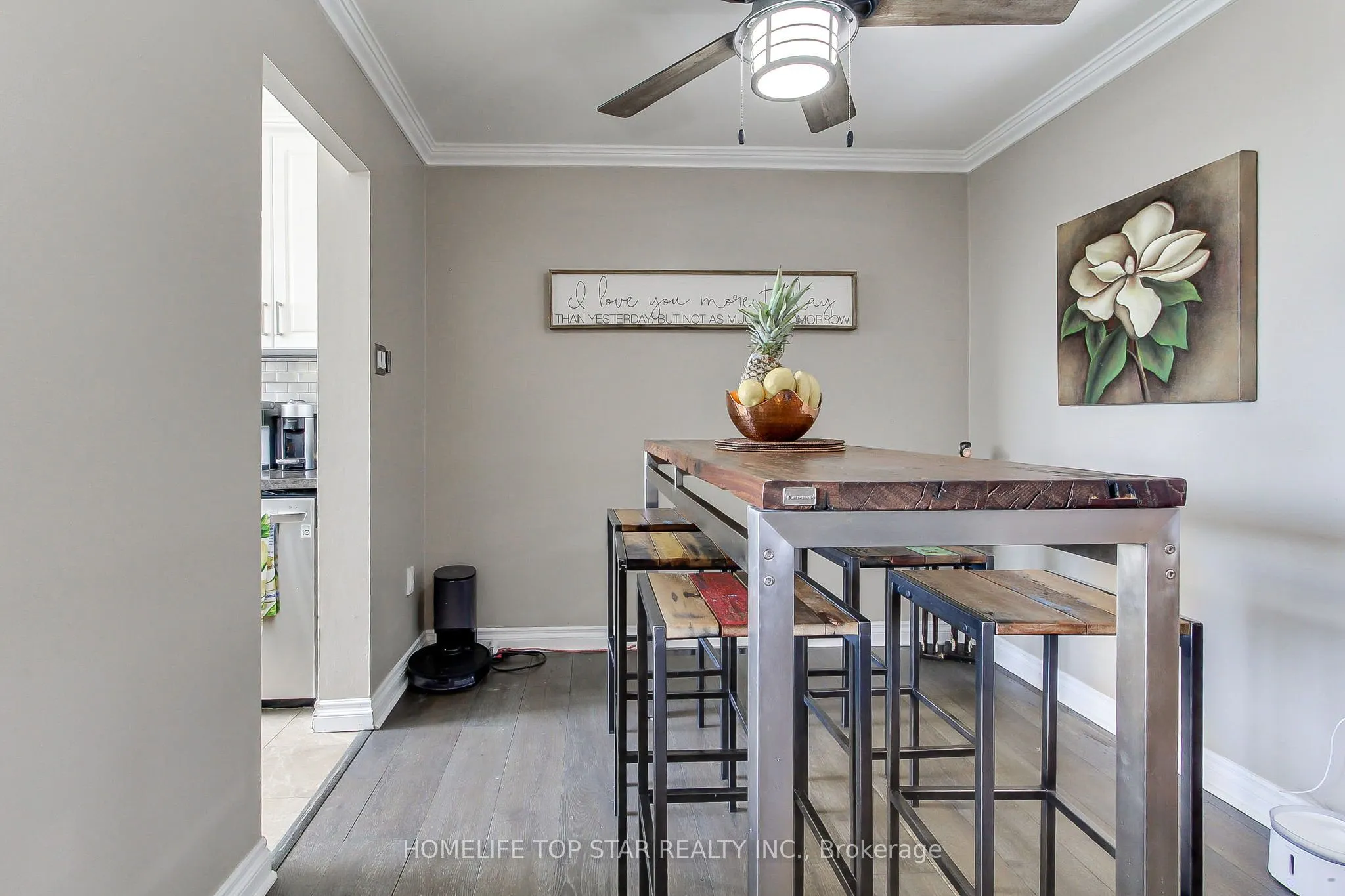 175 Hilda Ave Avenue, #703