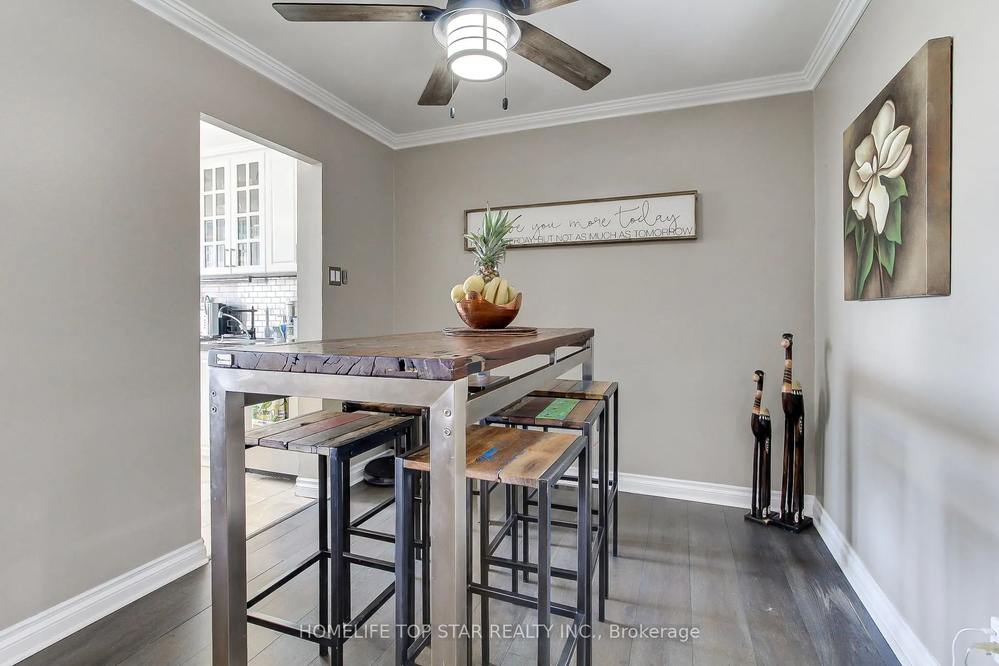 175 Hilda Ave Avenue, #703