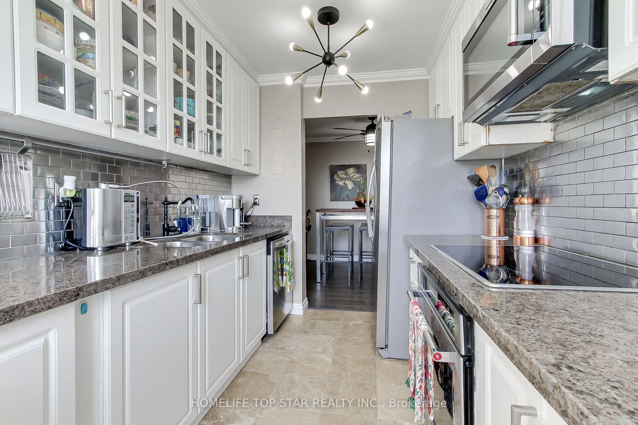 175 Hilda Ave Avenue, #703