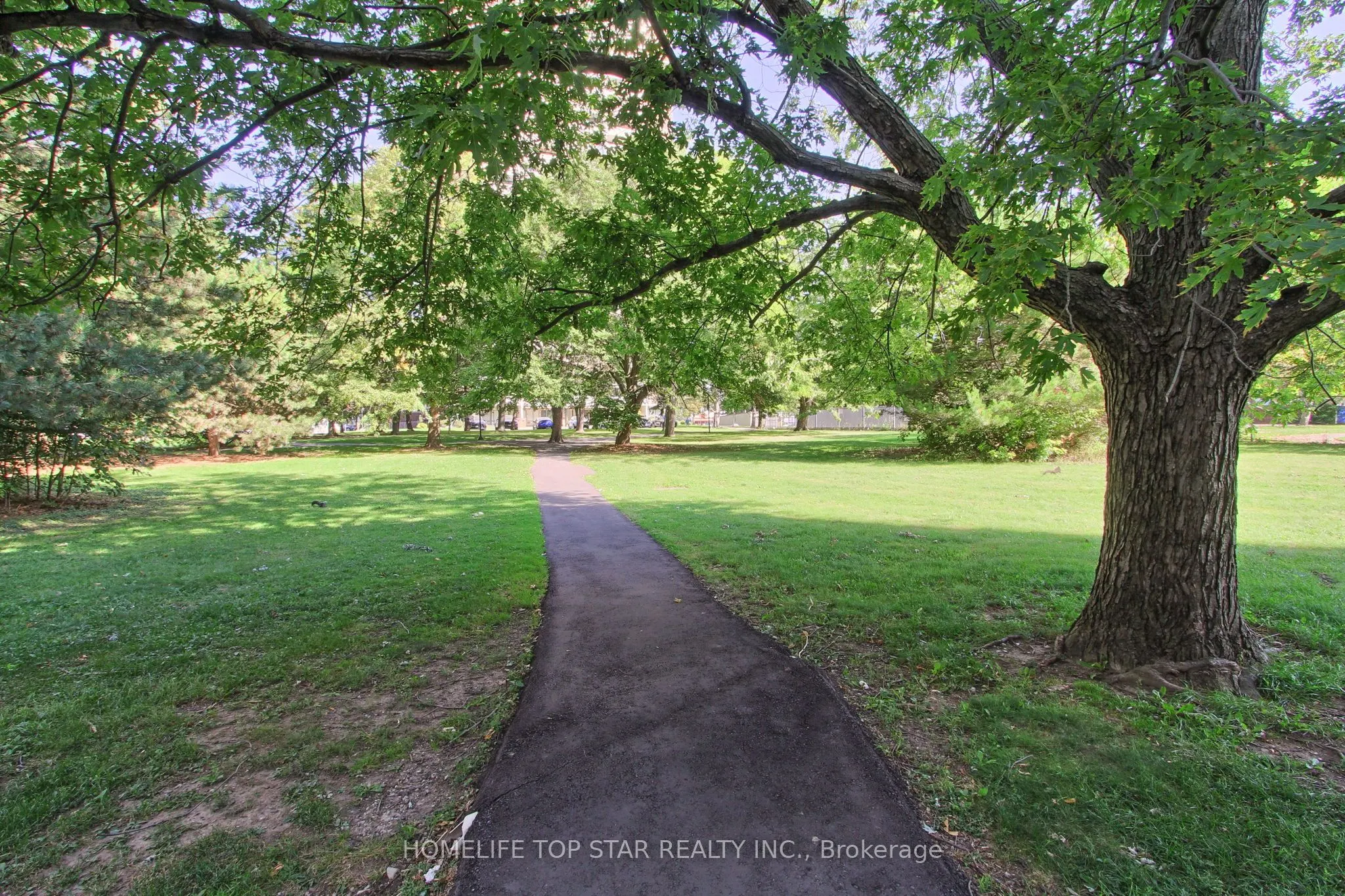 175 Hilda Ave Avenue, #703