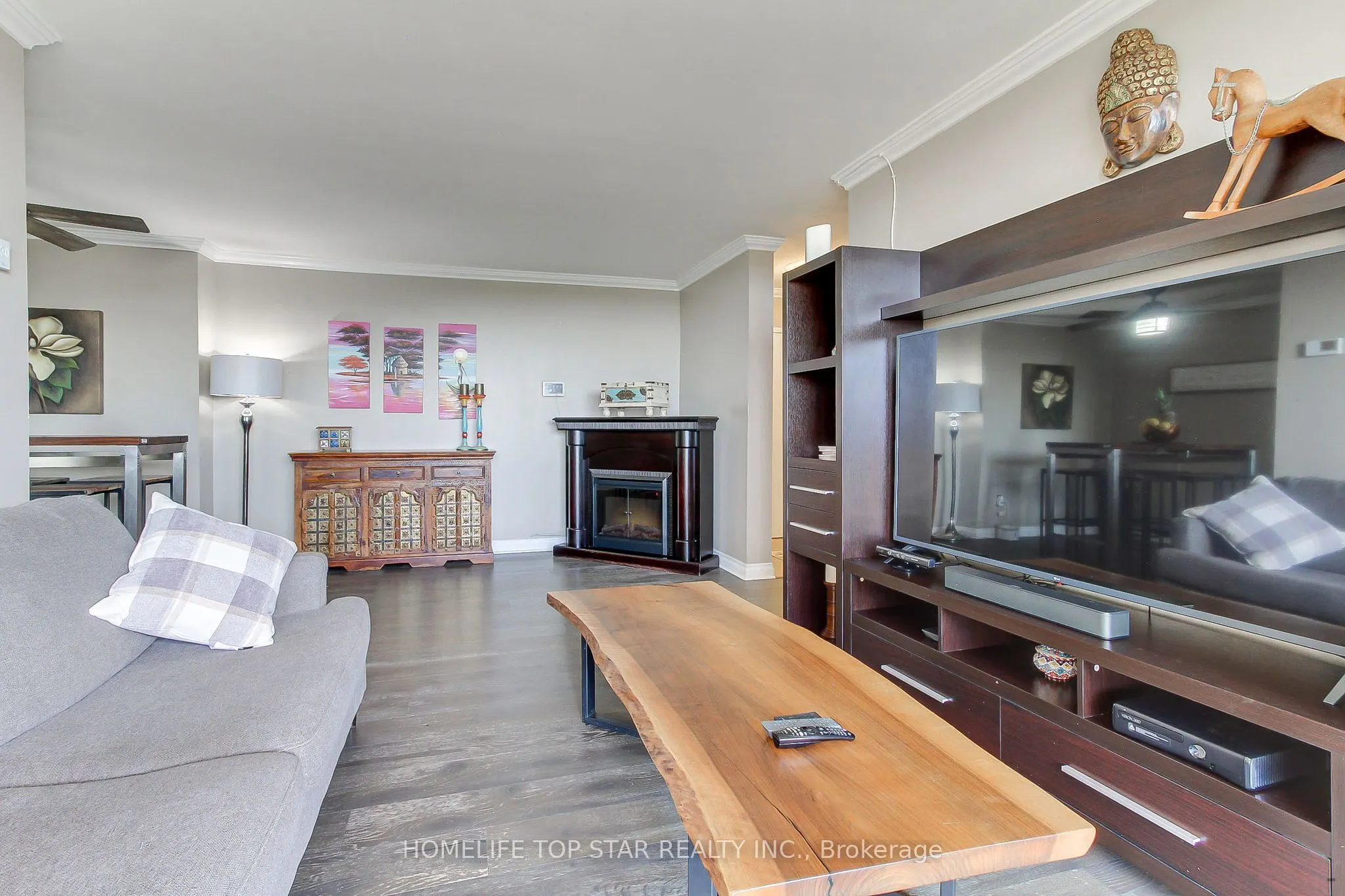 175 Hilda Ave Avenue, #703