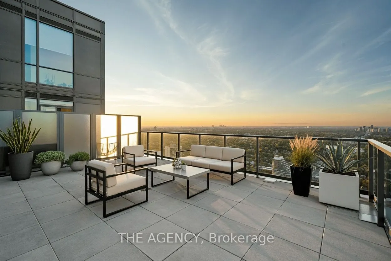 39 Roehampton Avenue, #4506