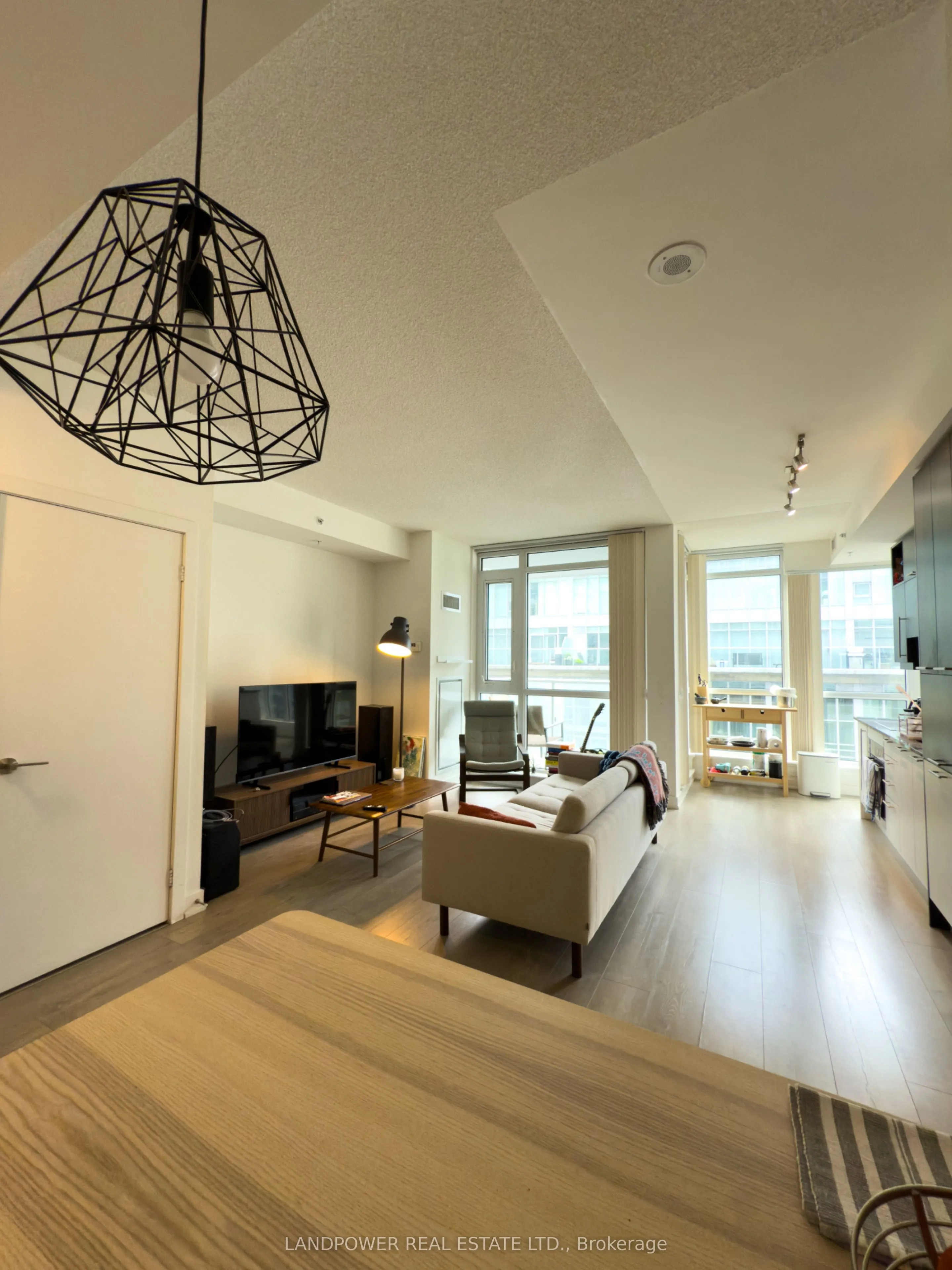 30 Nelson Street, #1205