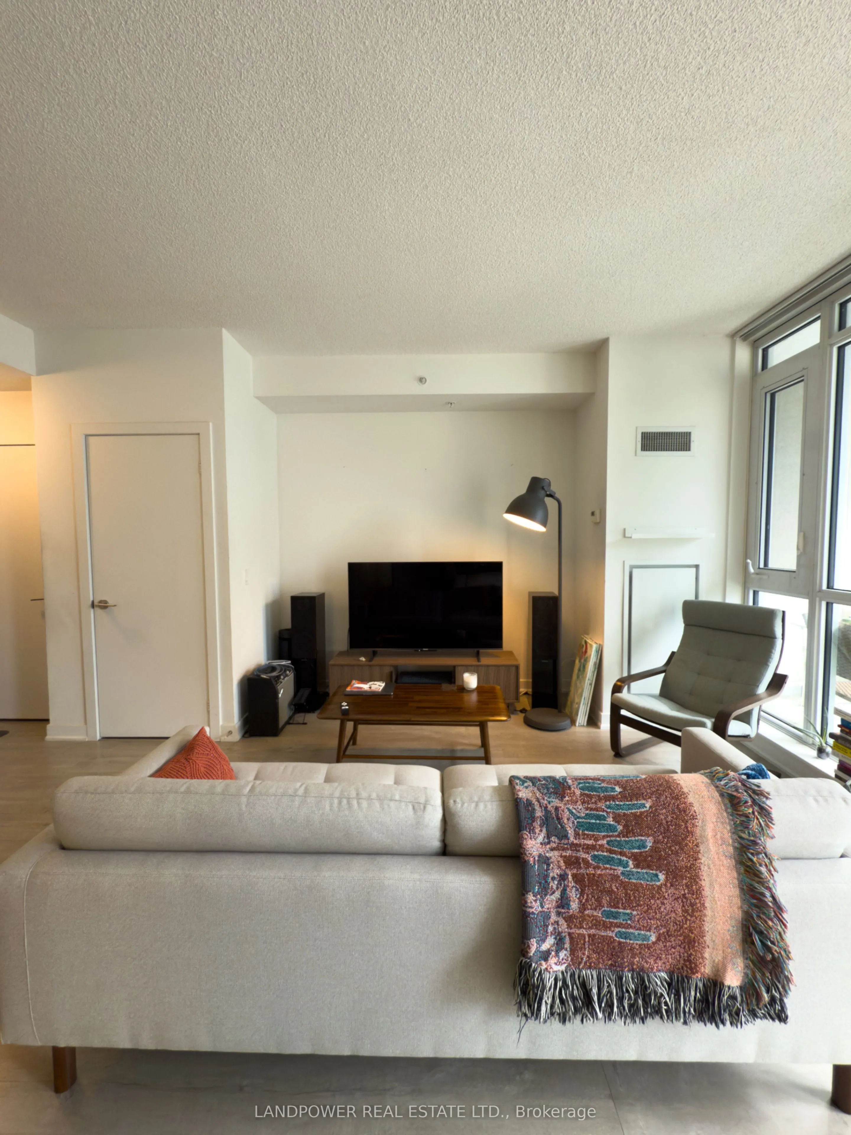30 Nelson Street, #1205