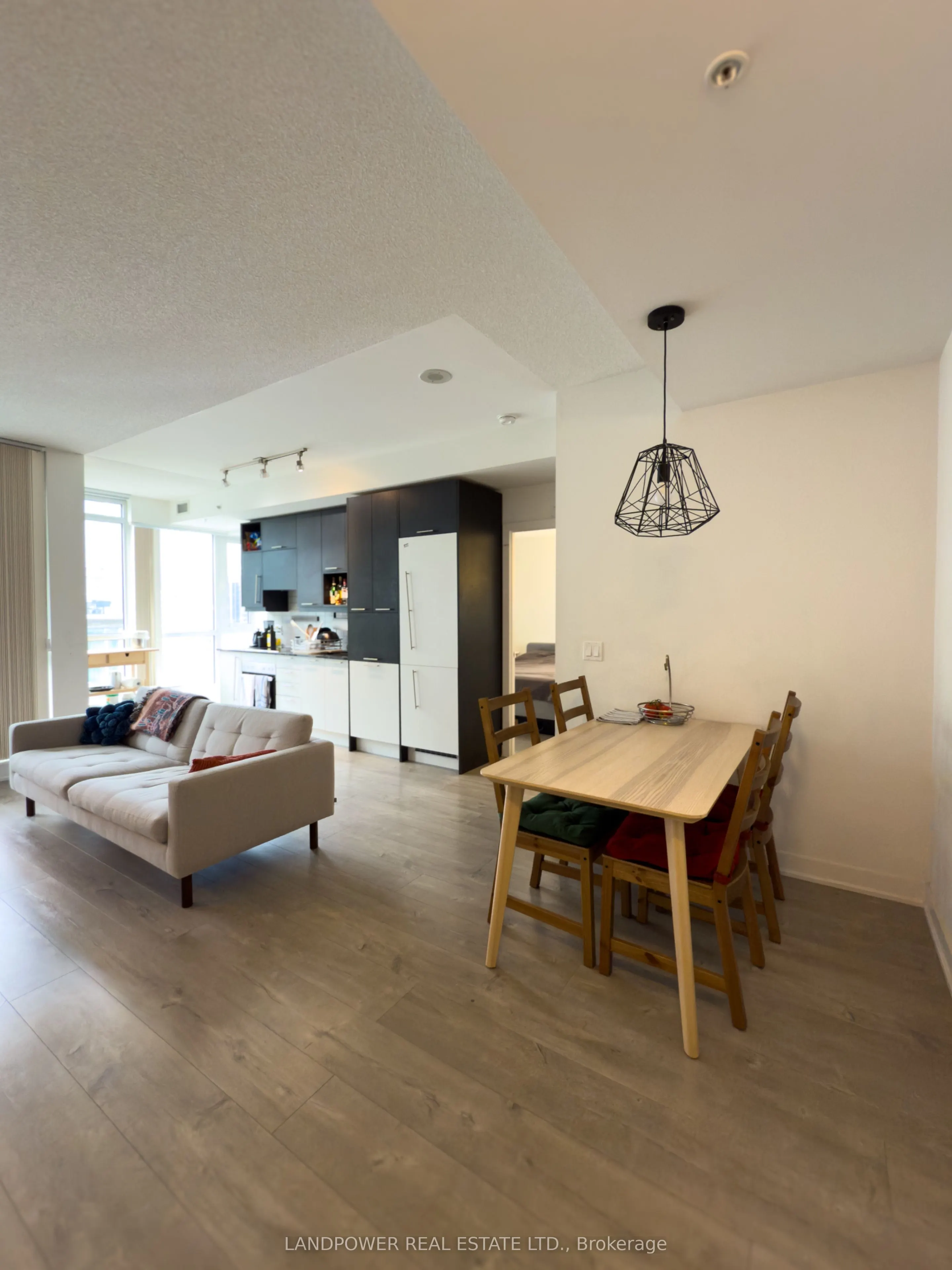 30 Nelson Street, #1205