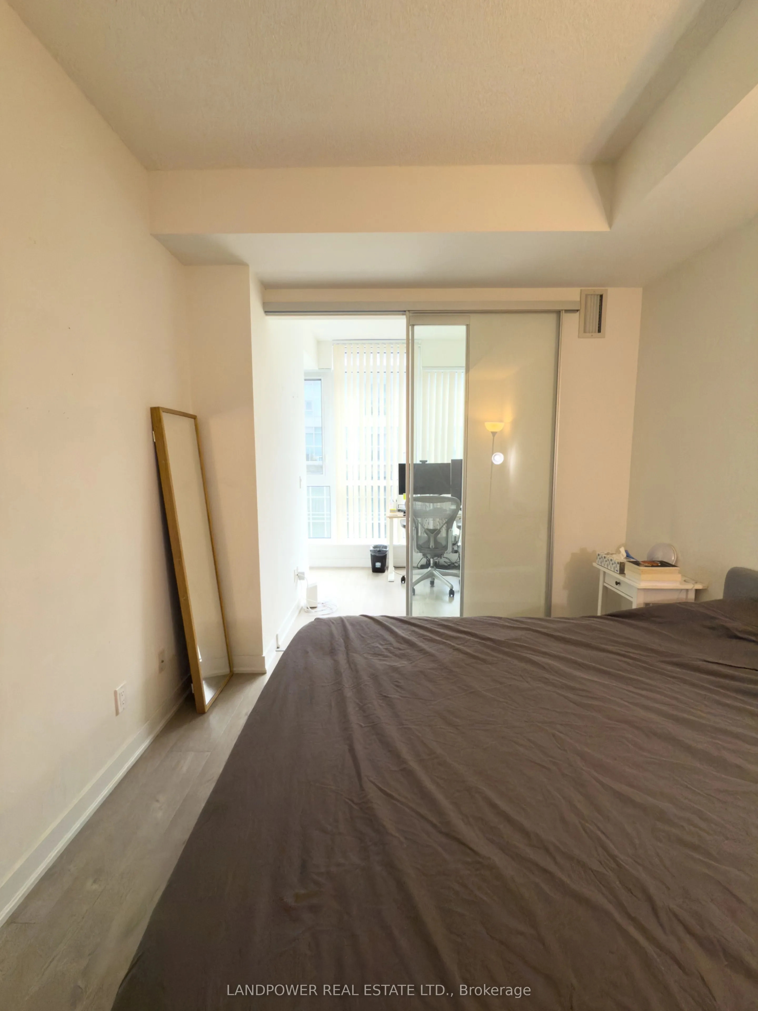 30 Nelson Street, #1205