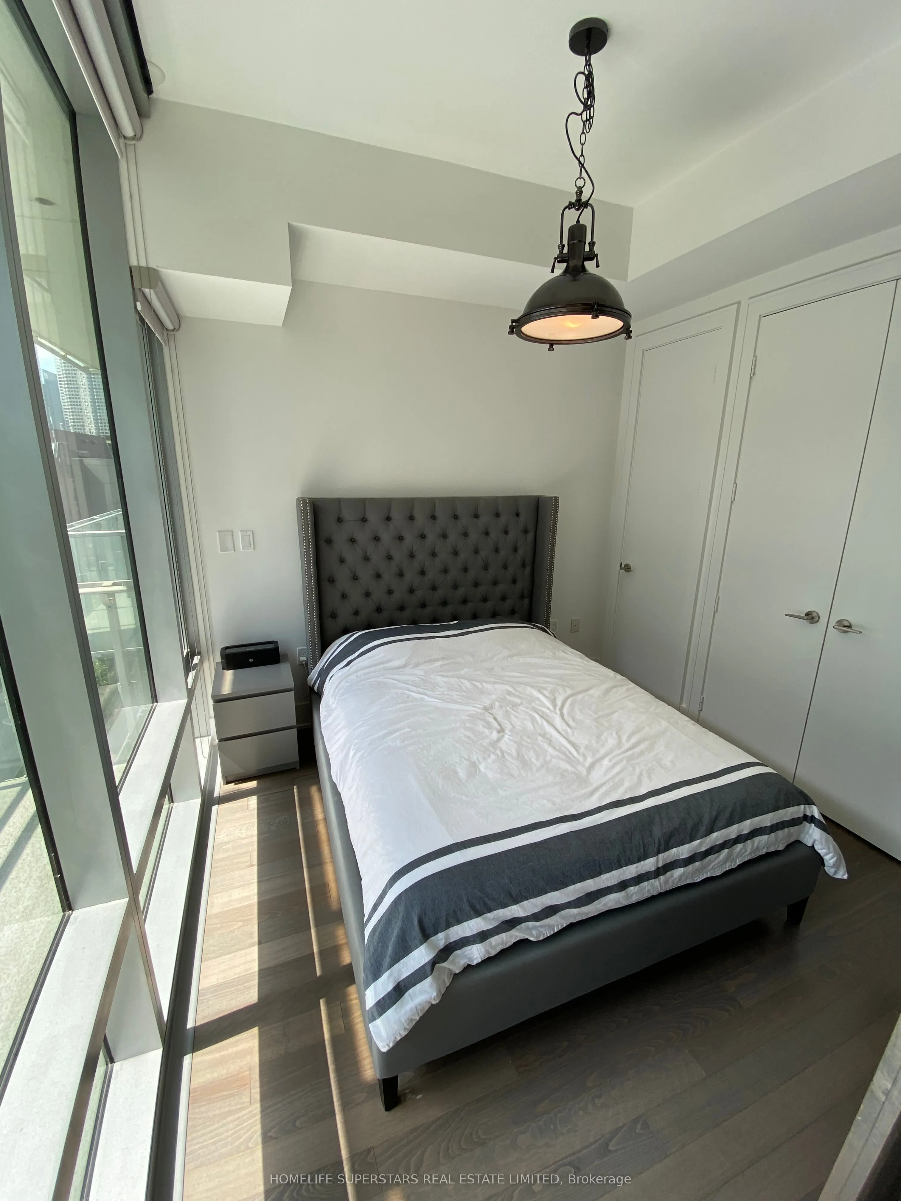 39 Queens Quay E, #705