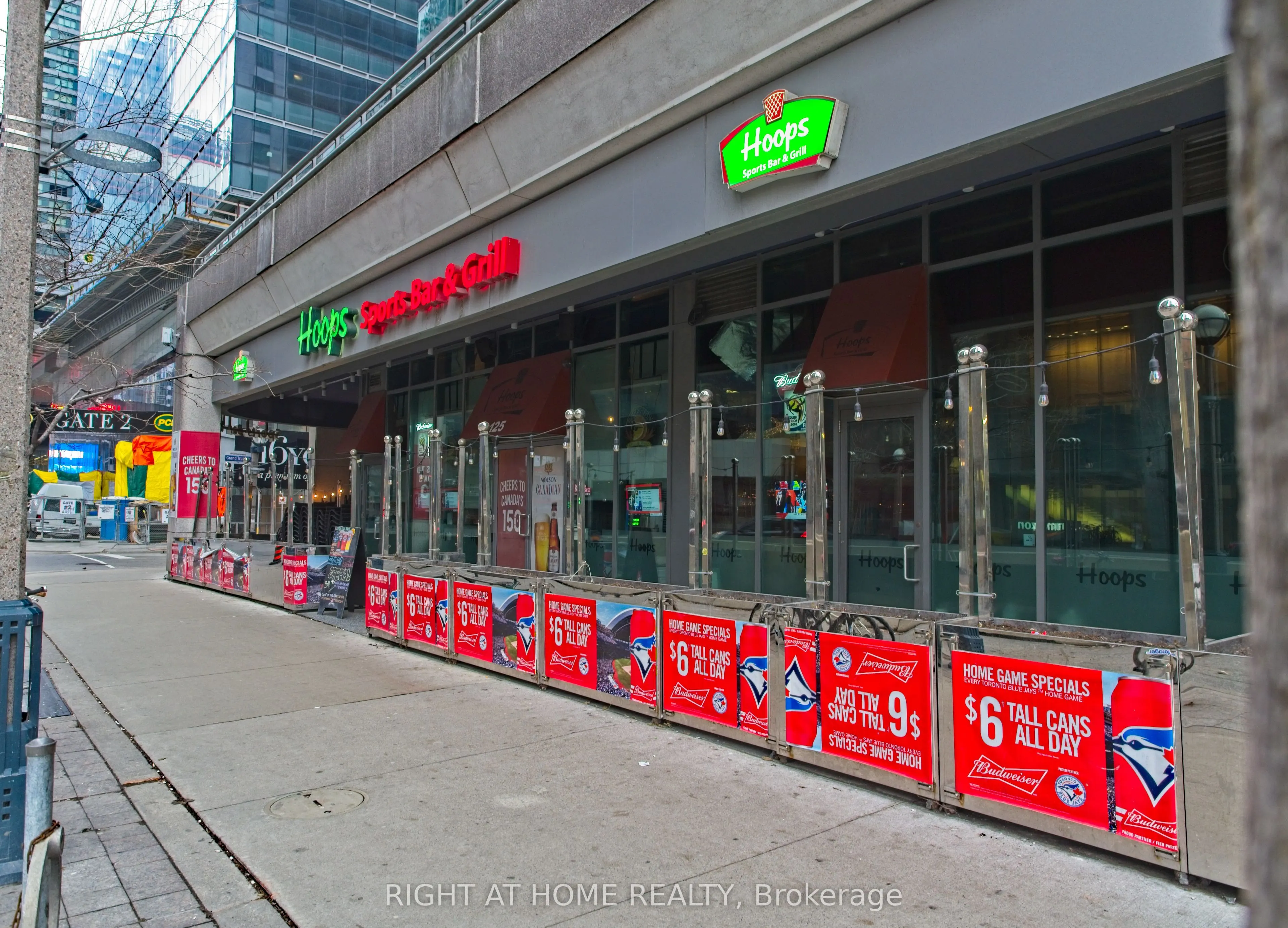 12 York Street, #1905