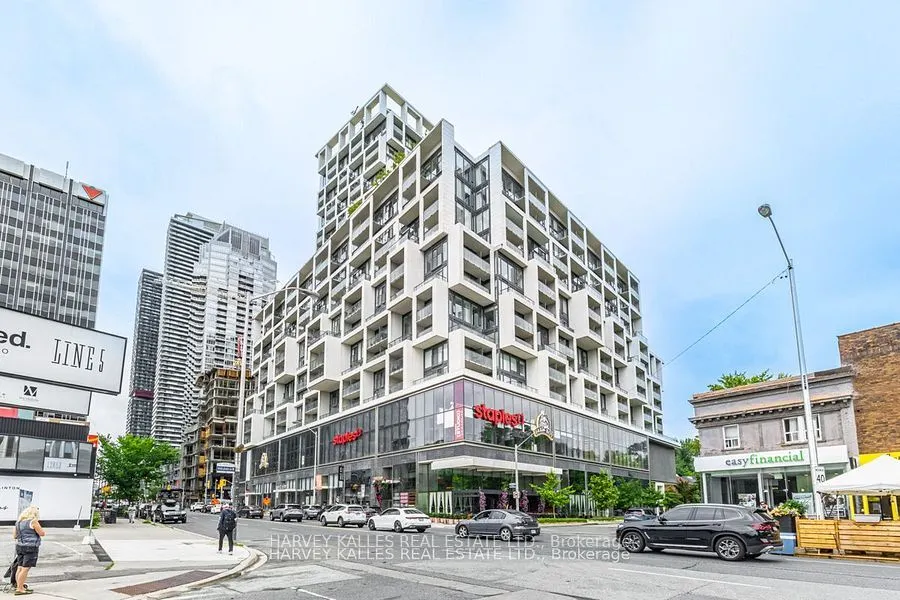 8 Hillsdale Avenue E, #827