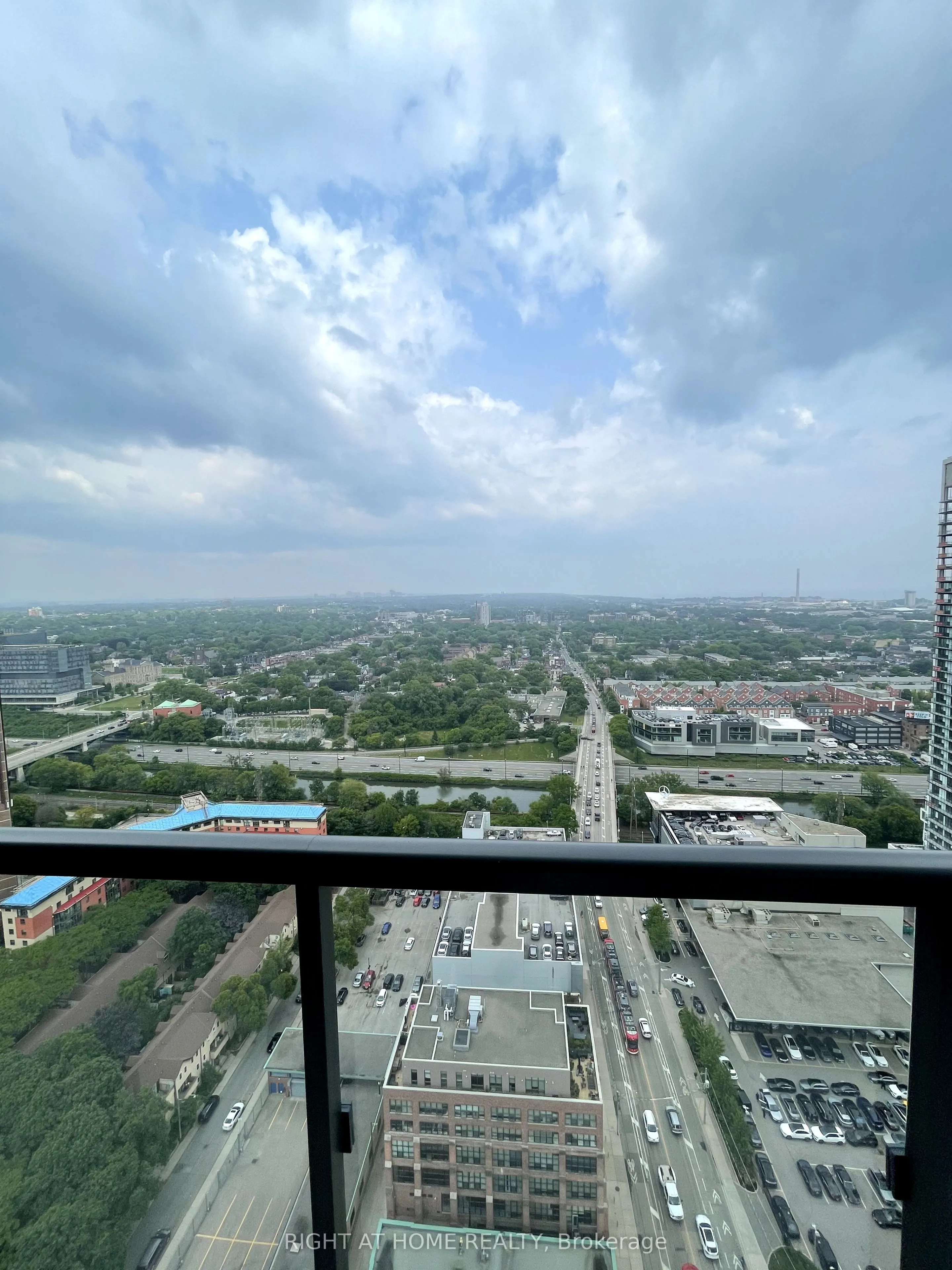 130 River Street, #2902