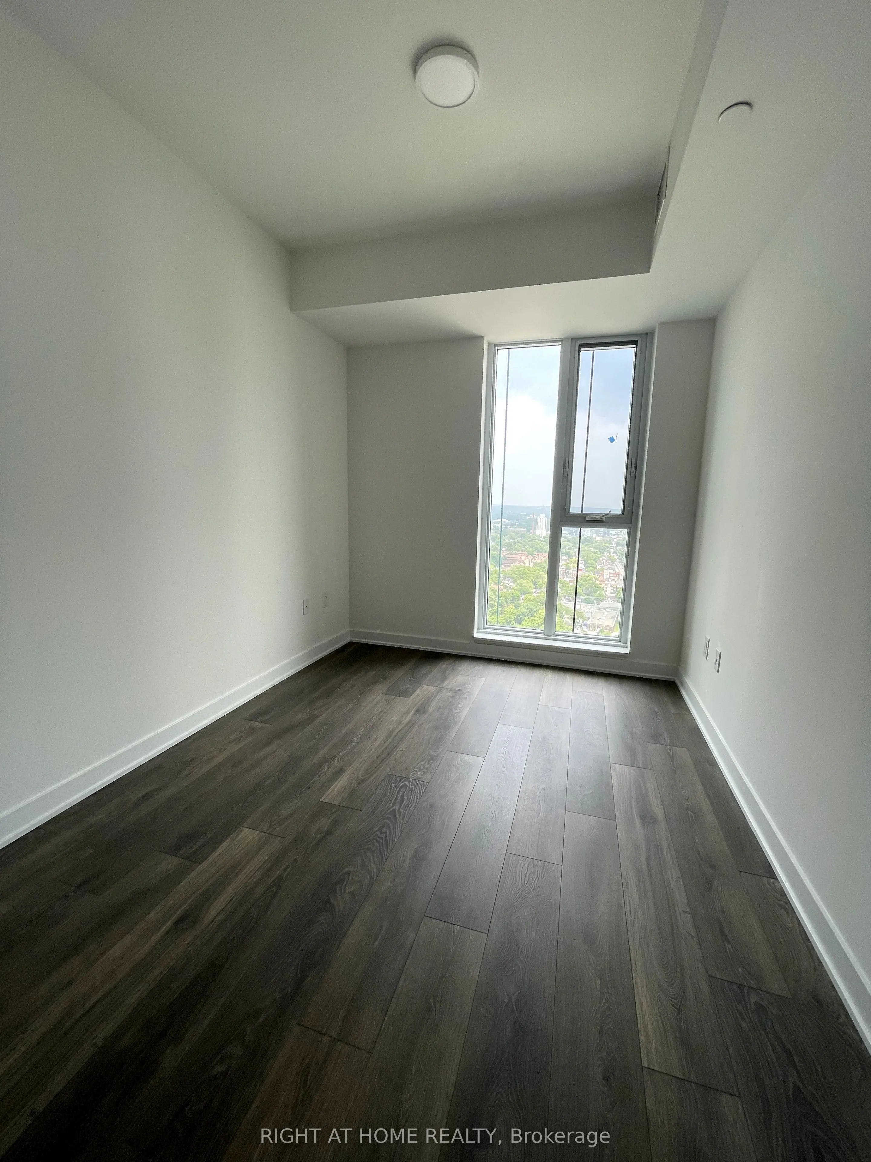 130 River Street, #2902