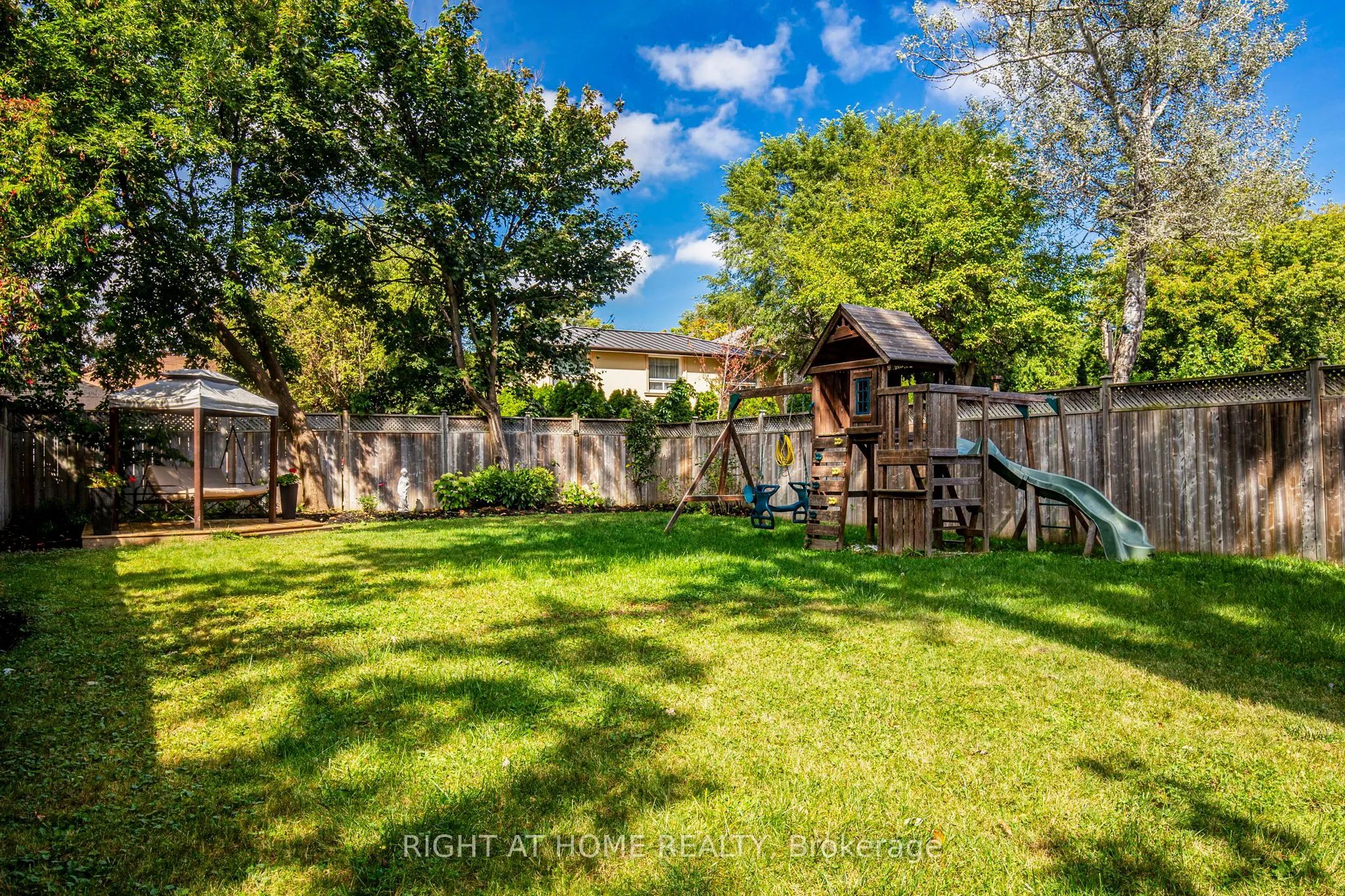 316 Churchill Avenue
