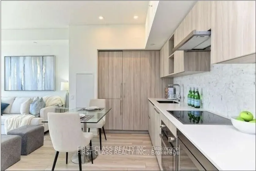 17 Bathurst Street, #4103