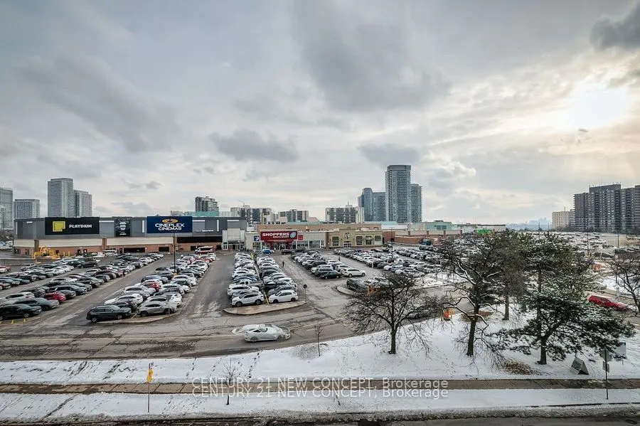 128 Fairview Mall Drive, #402