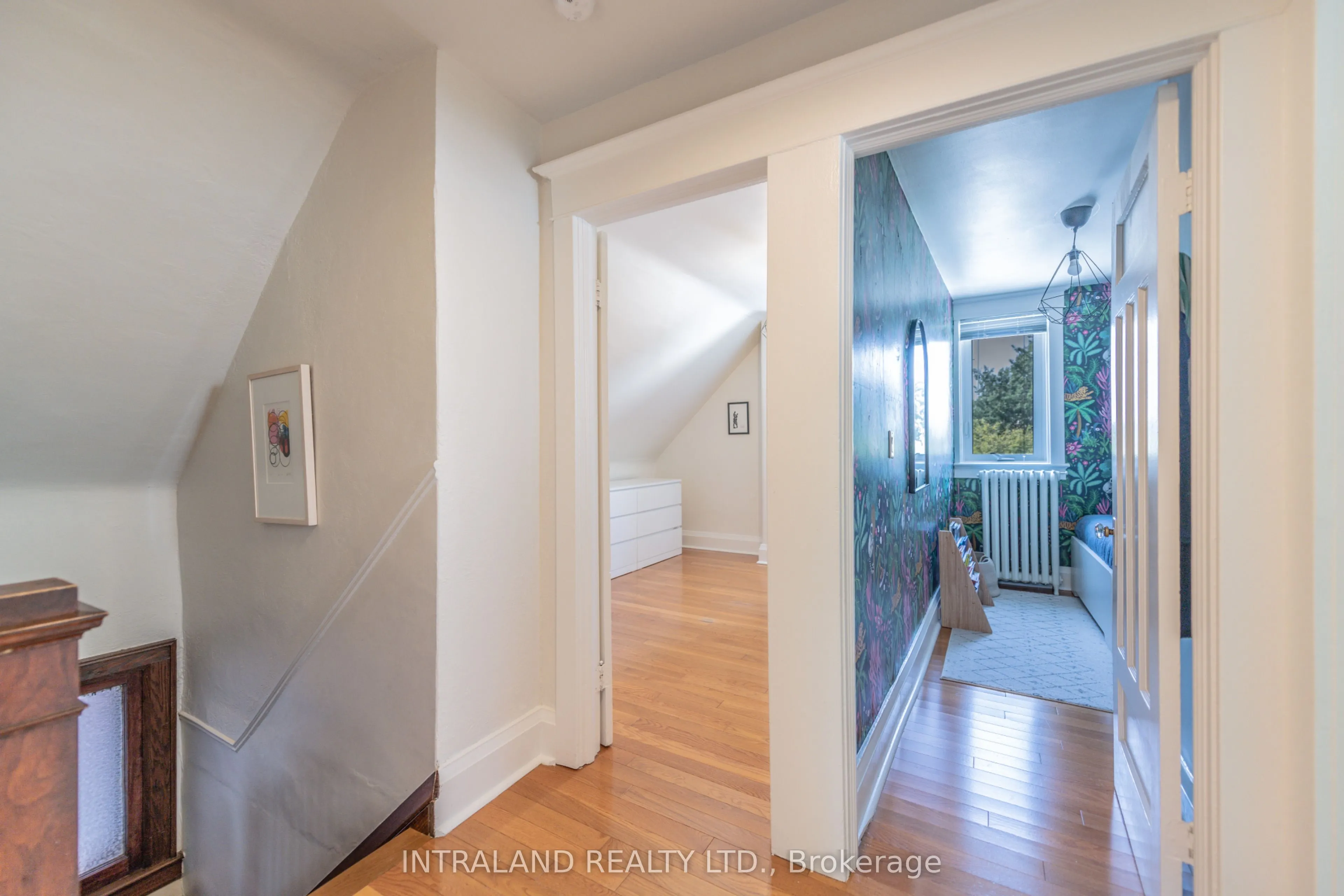 98 Atlas Avenue
