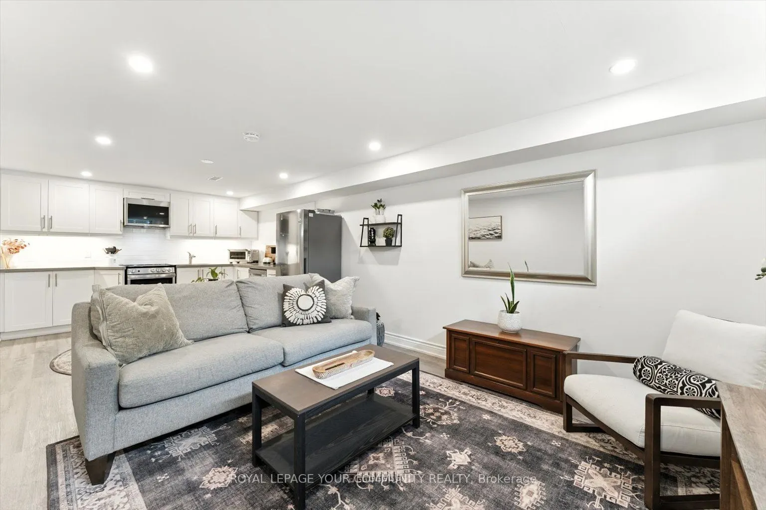 33 Murellen Crescent