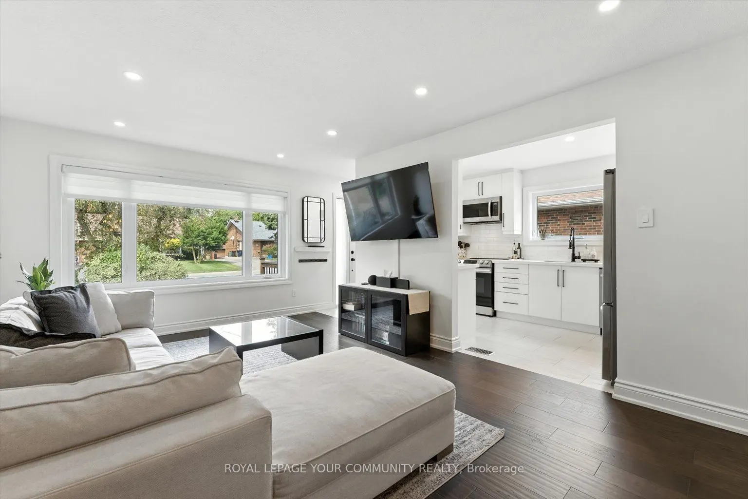 33 Murellen Crescent