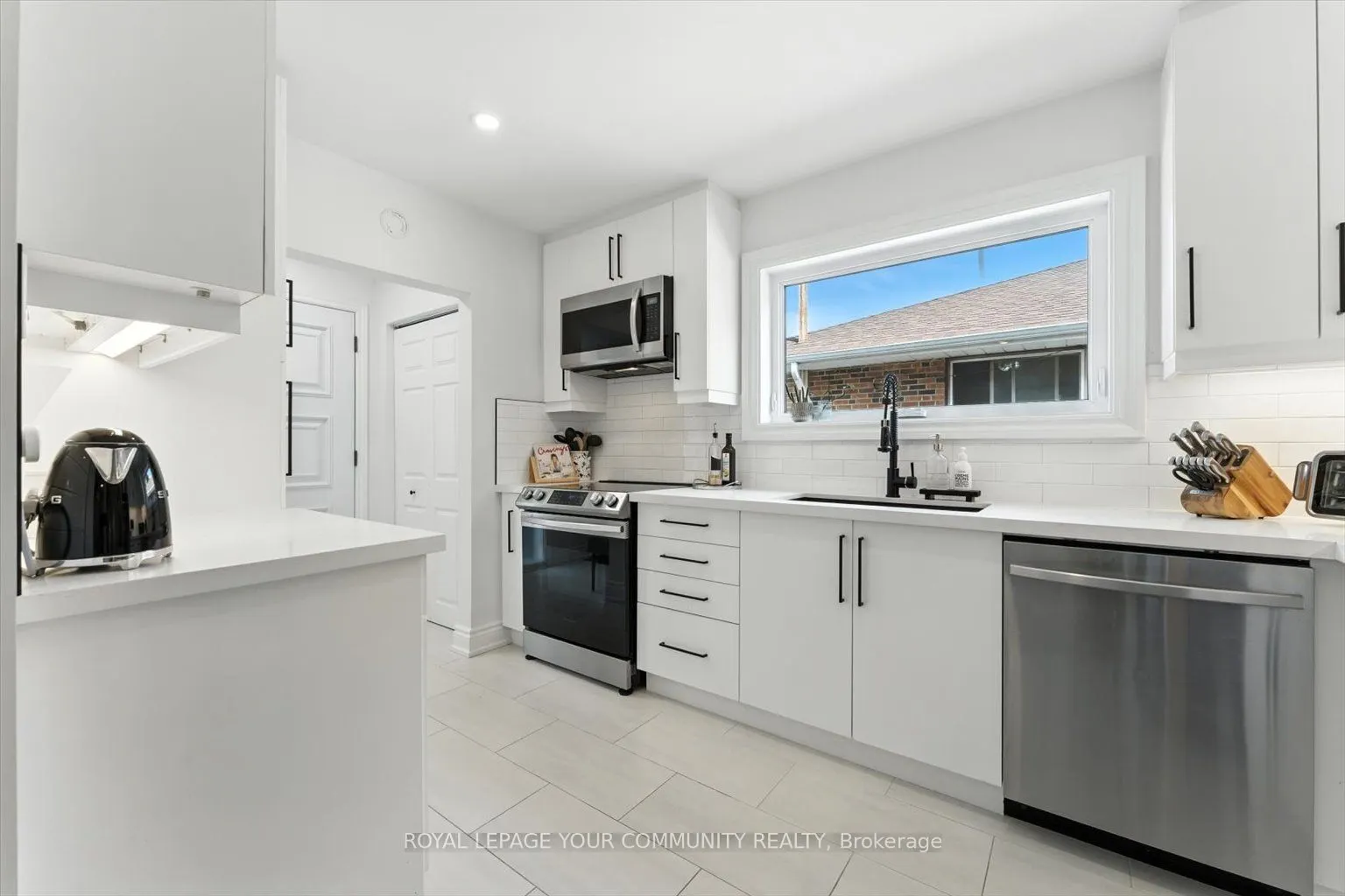33 Murellen Crescent