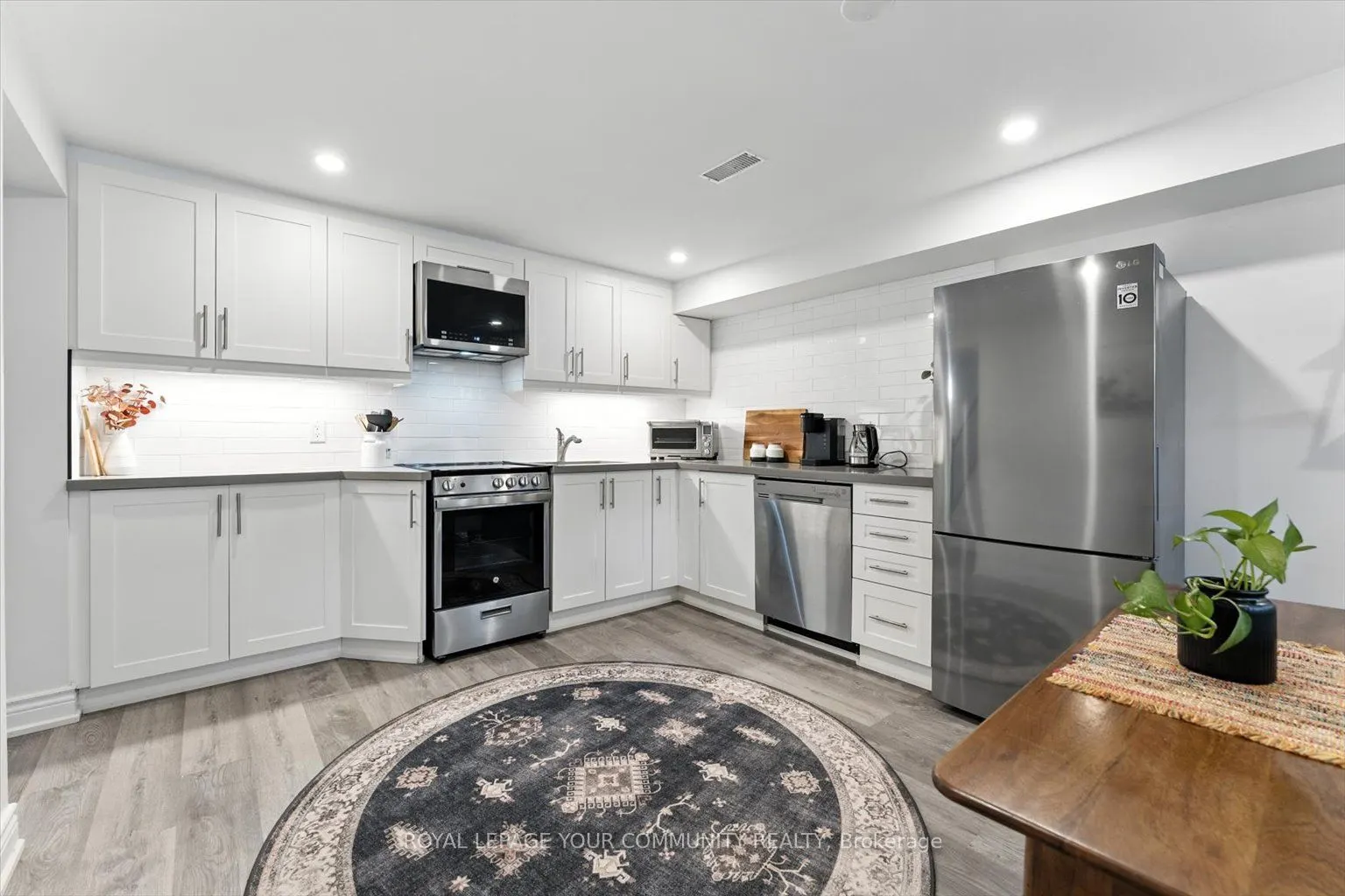 33 Murellen Crescent