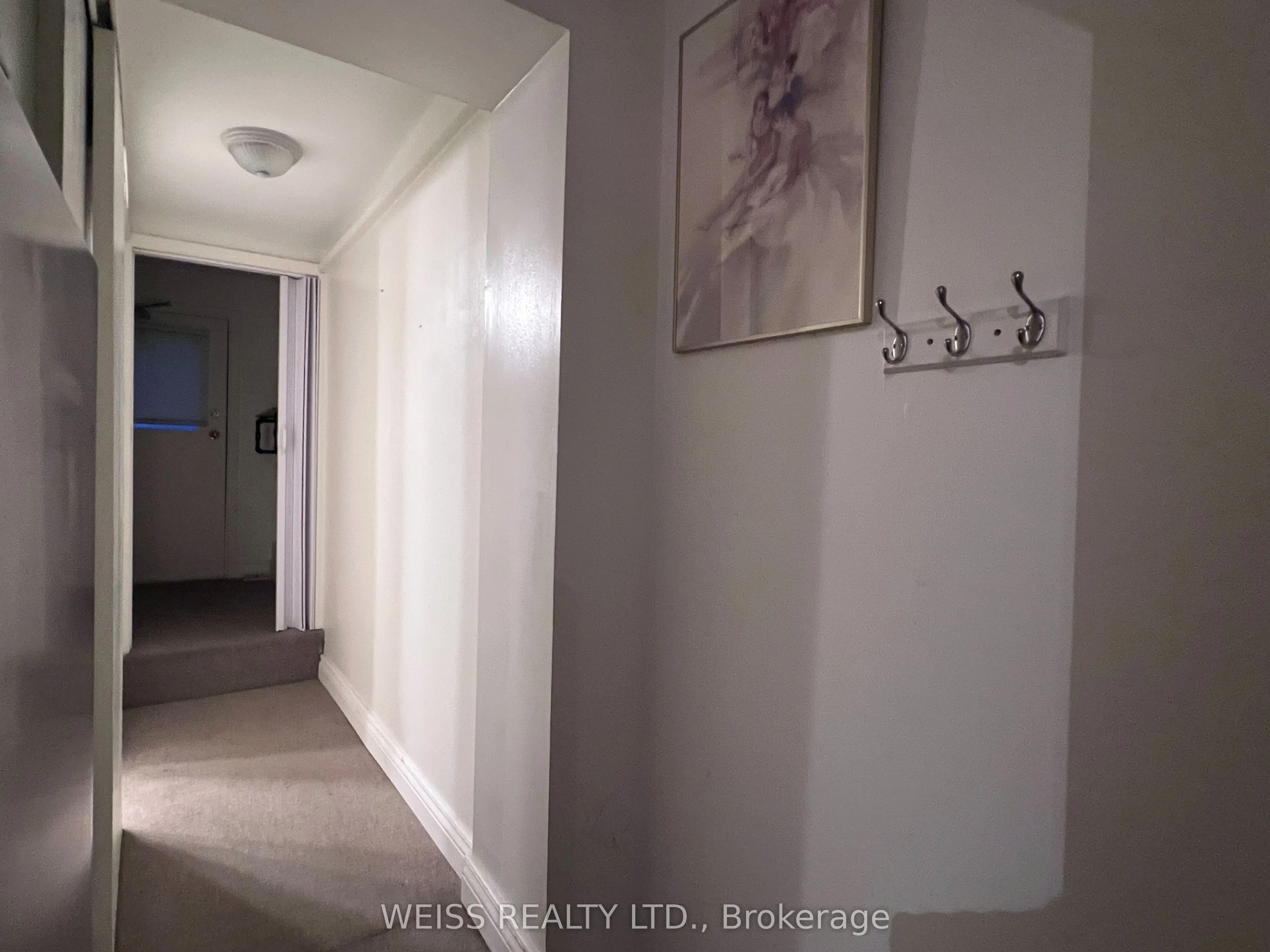 1114 Queen Street W