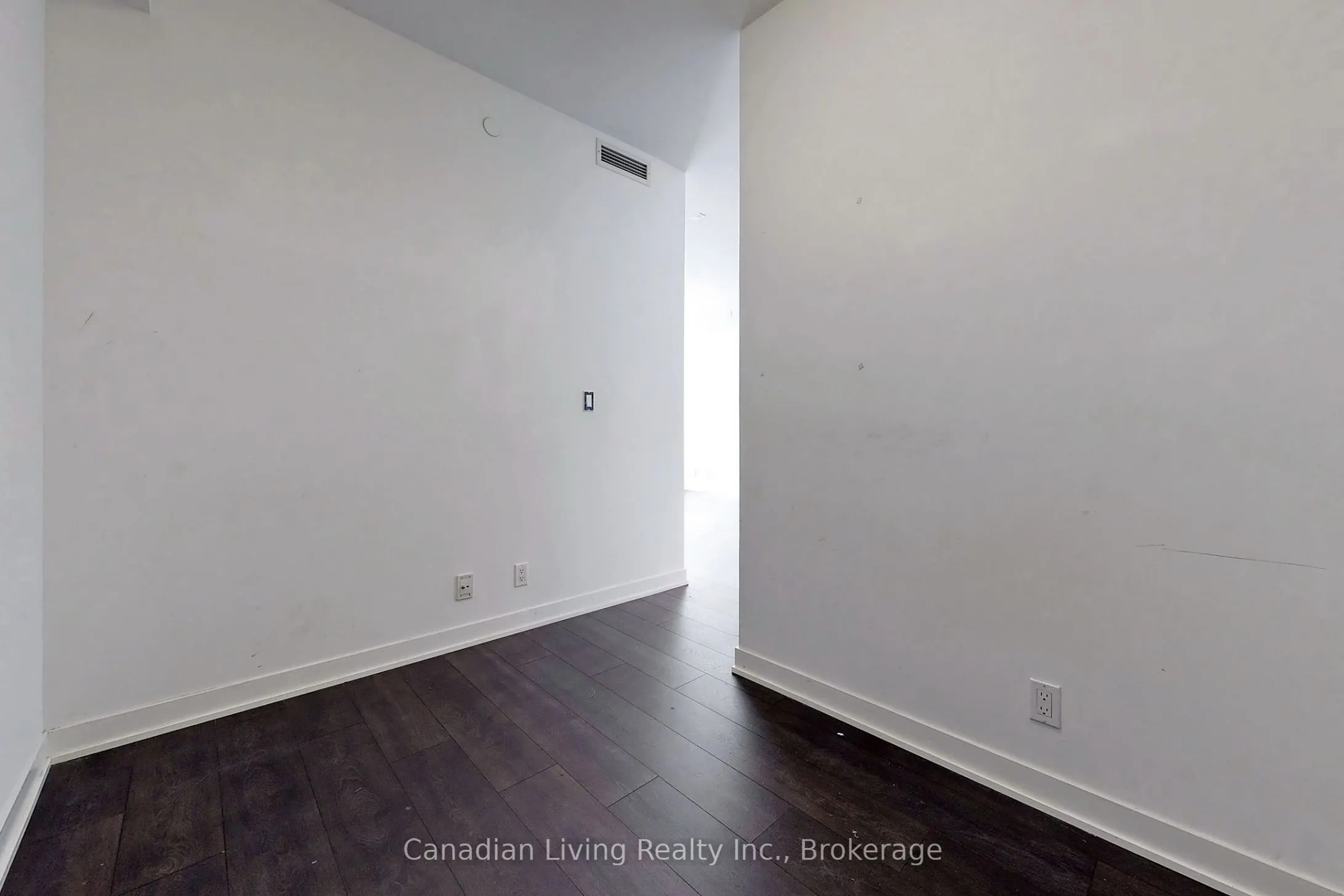 28 Avondale Avenue, #907