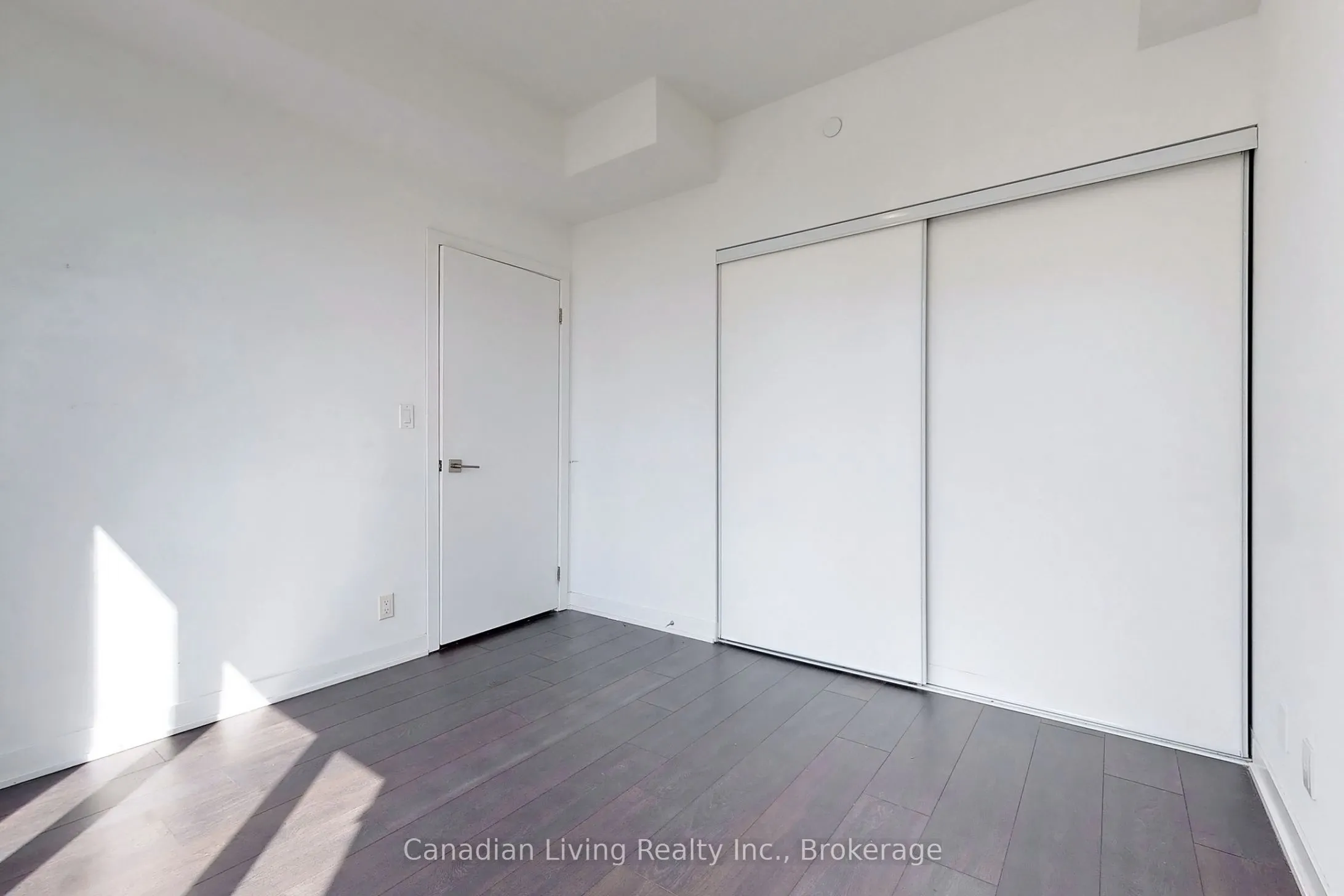 28 Avondale Avenue, #907