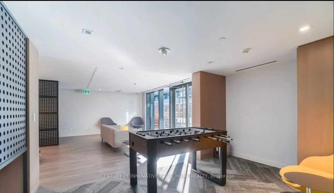 35 Rolling Mills Road E, ##N606