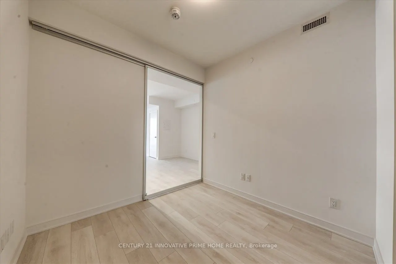 35 Rolling Mills Road E, ##N606