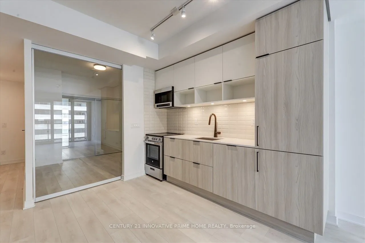 35 Rolling Mills Road E, ##N606
