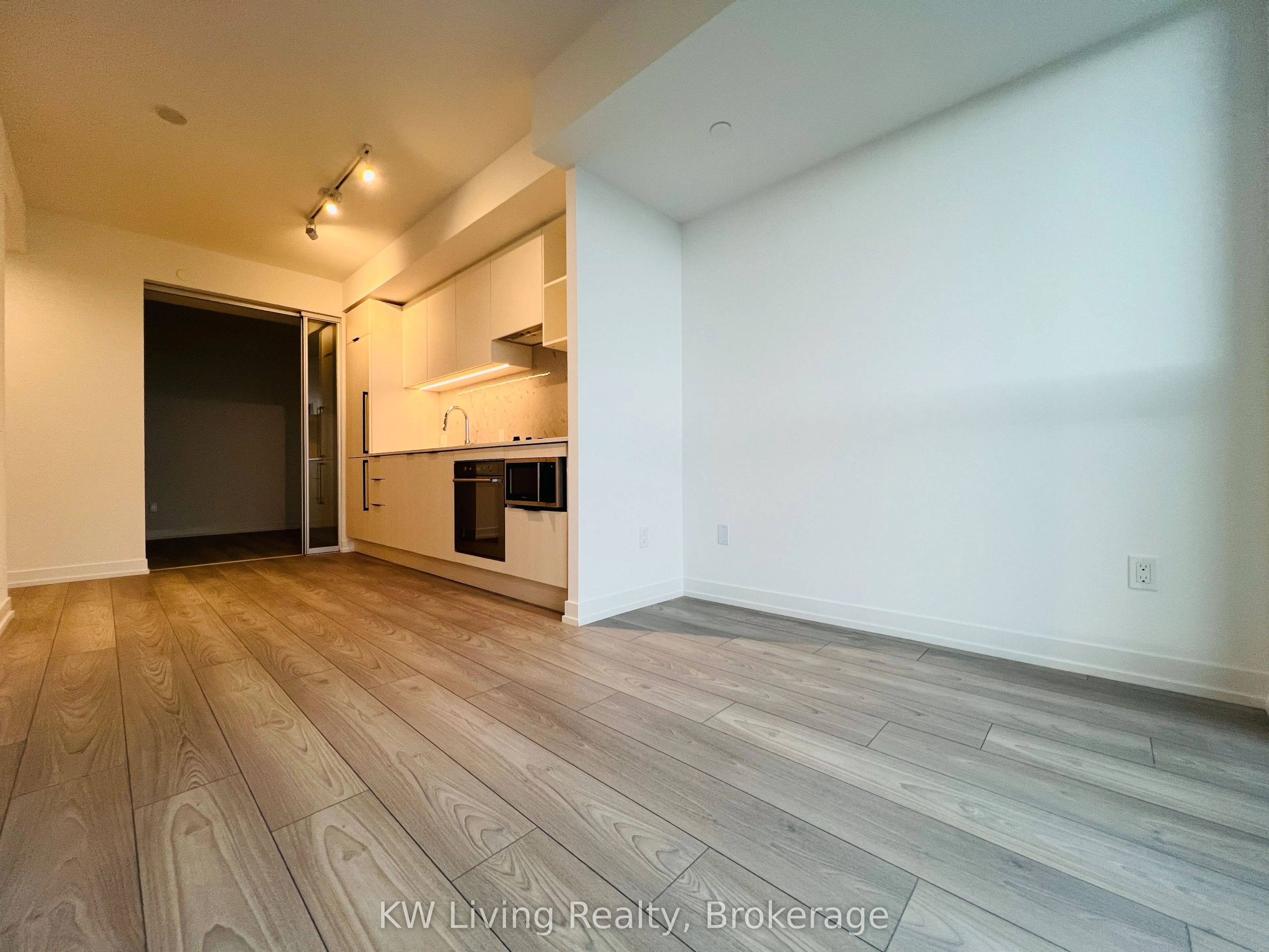 82 Dalhousie Street, #Lph01