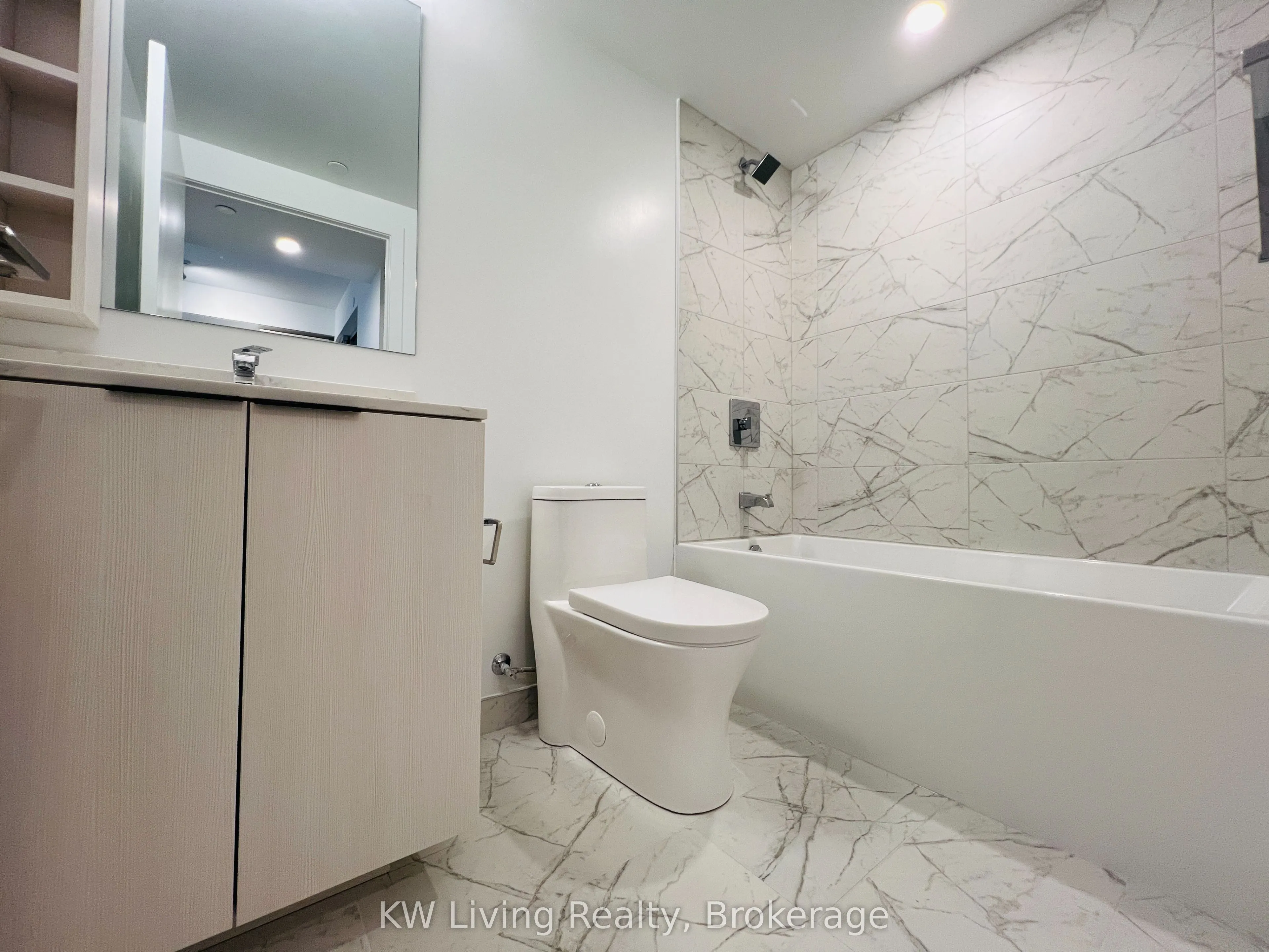 82 Dalhousie Street, #Lph01