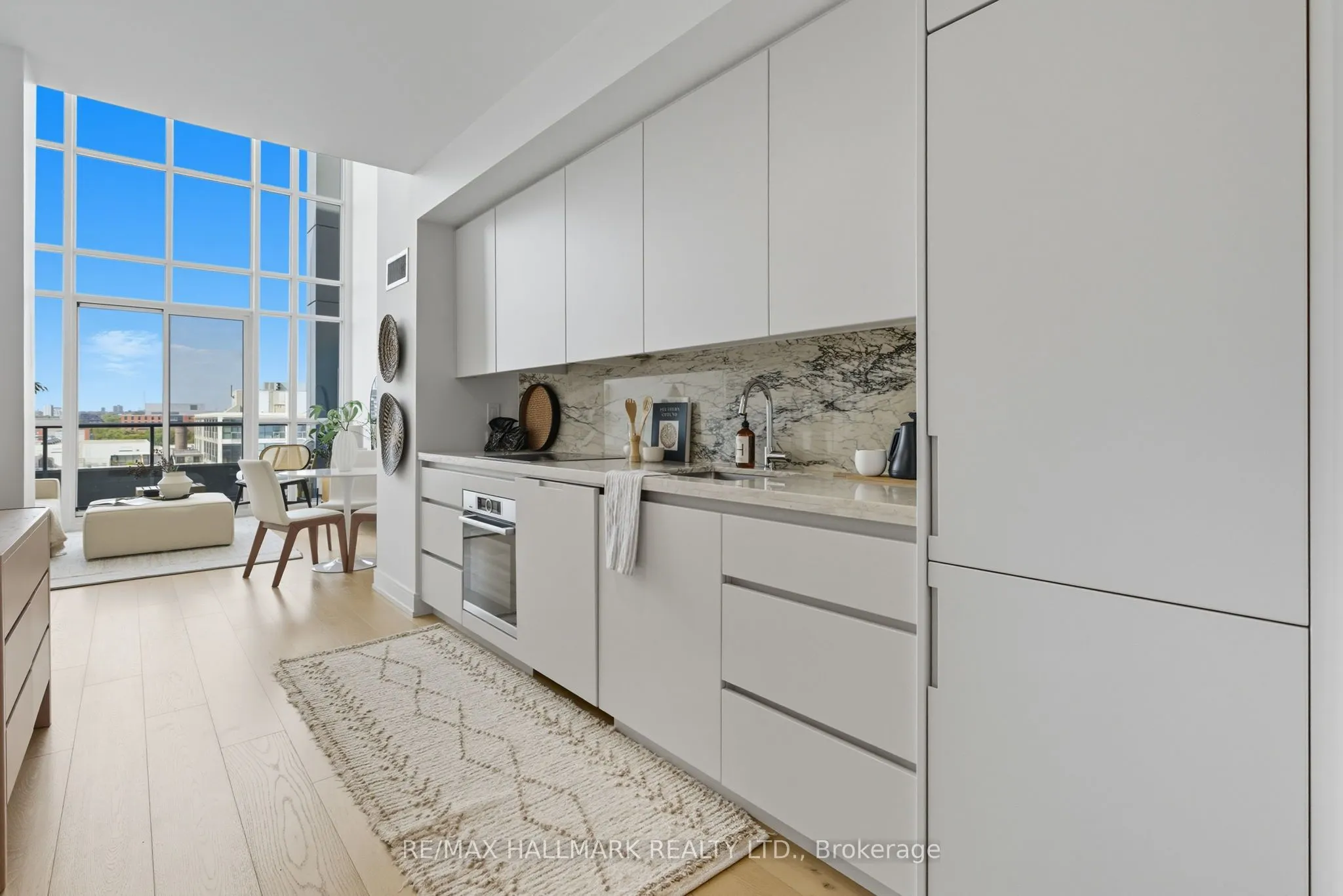 5 Hanna Avenue, #719