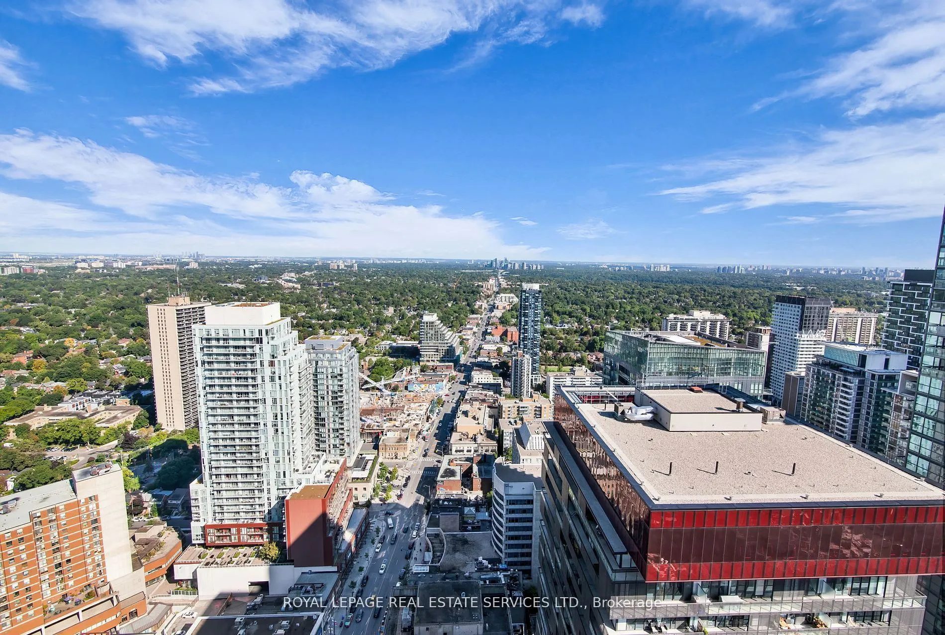 8 Eglinton Avenue E, #4008