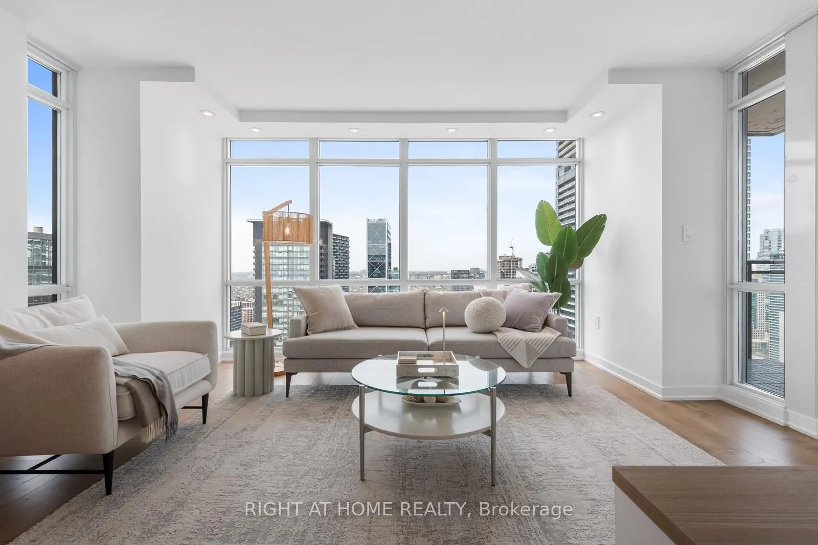 11 Brunel Court, #5206