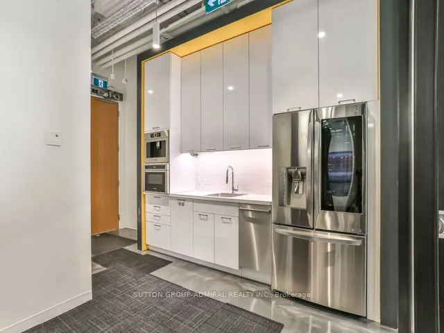 4789 Yonge Street, #801