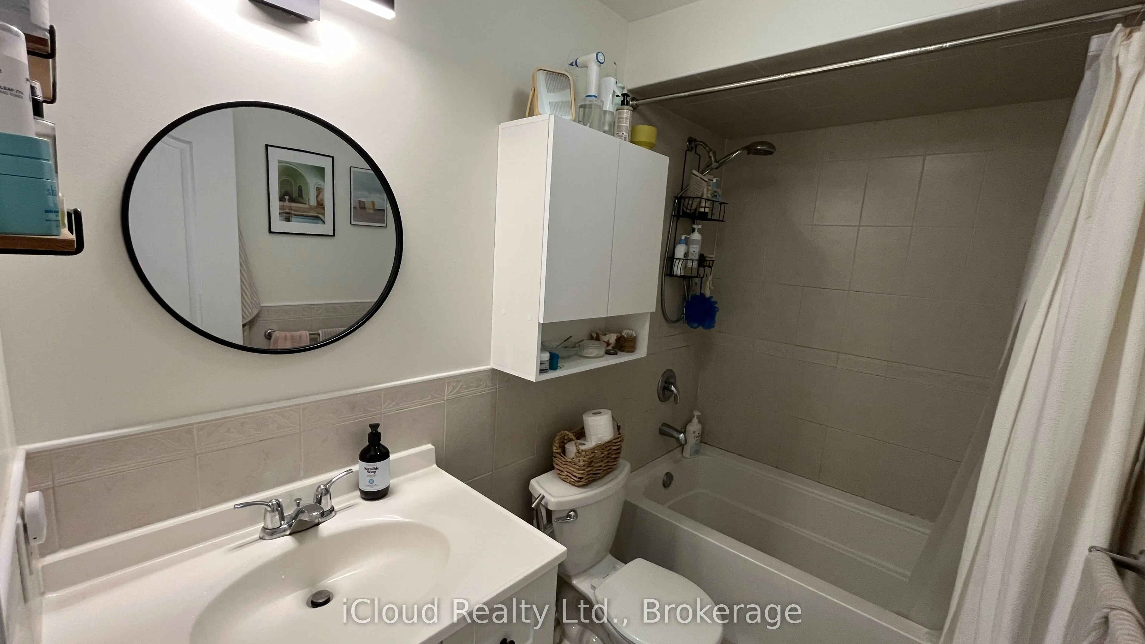 157 Christie Street, #3