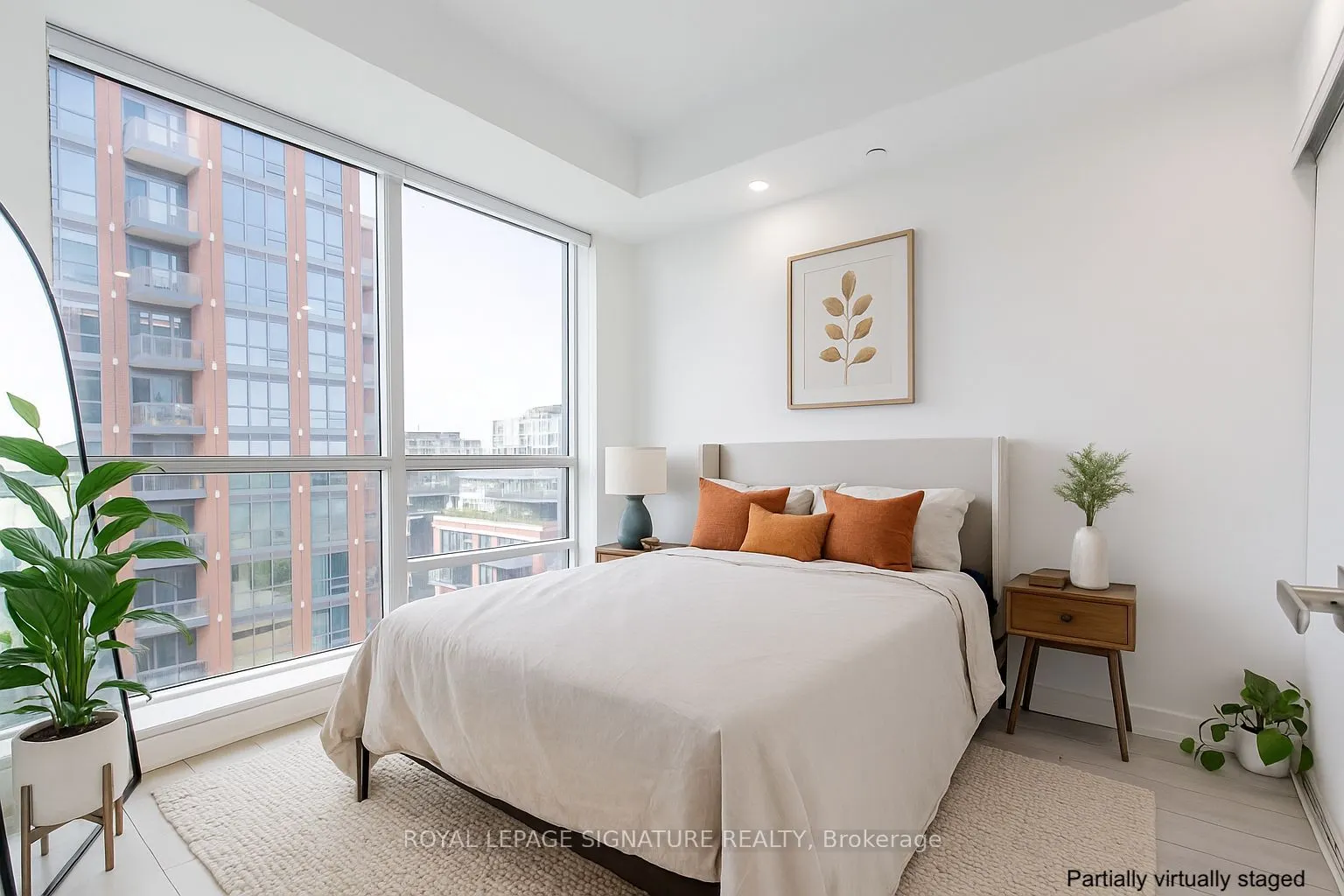 31 Tippet Road, #1208