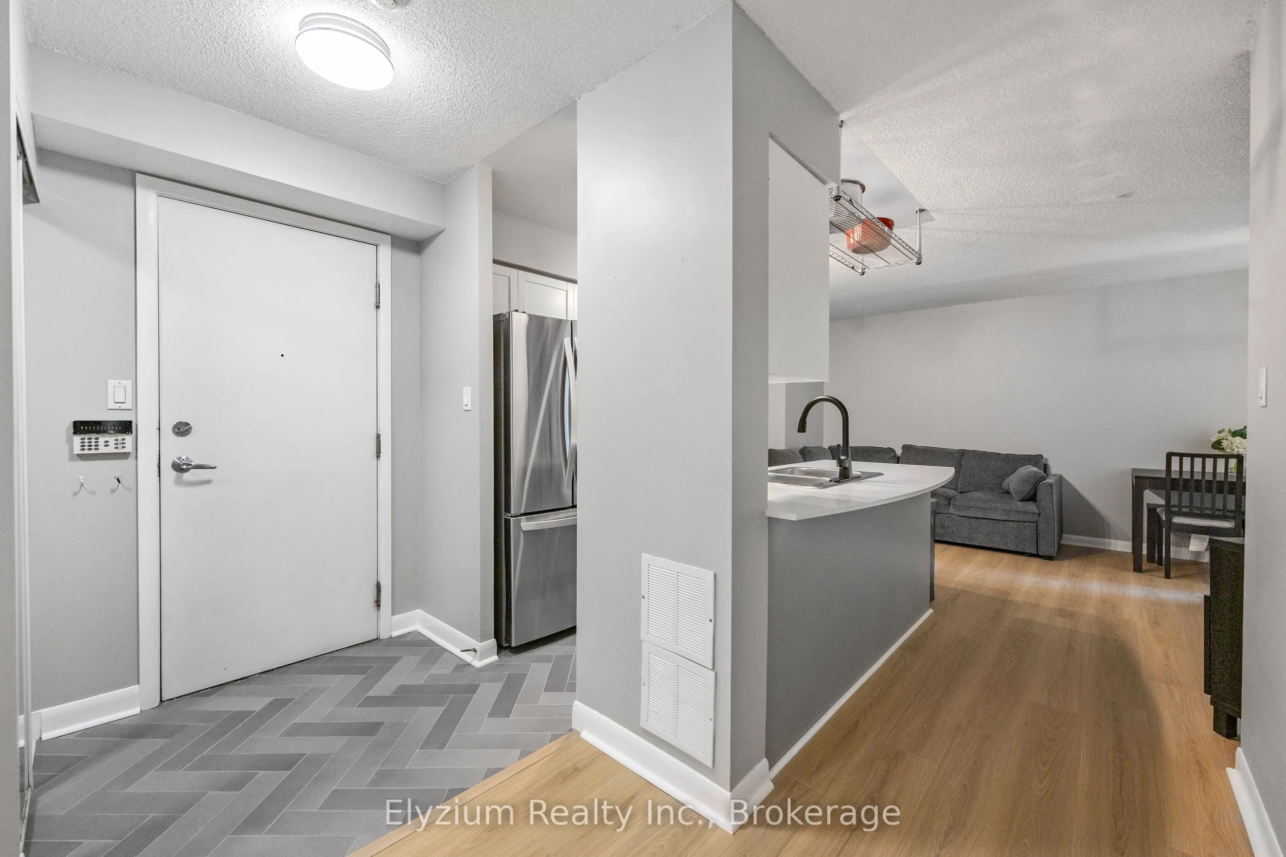 323 Richmond Street E, #303