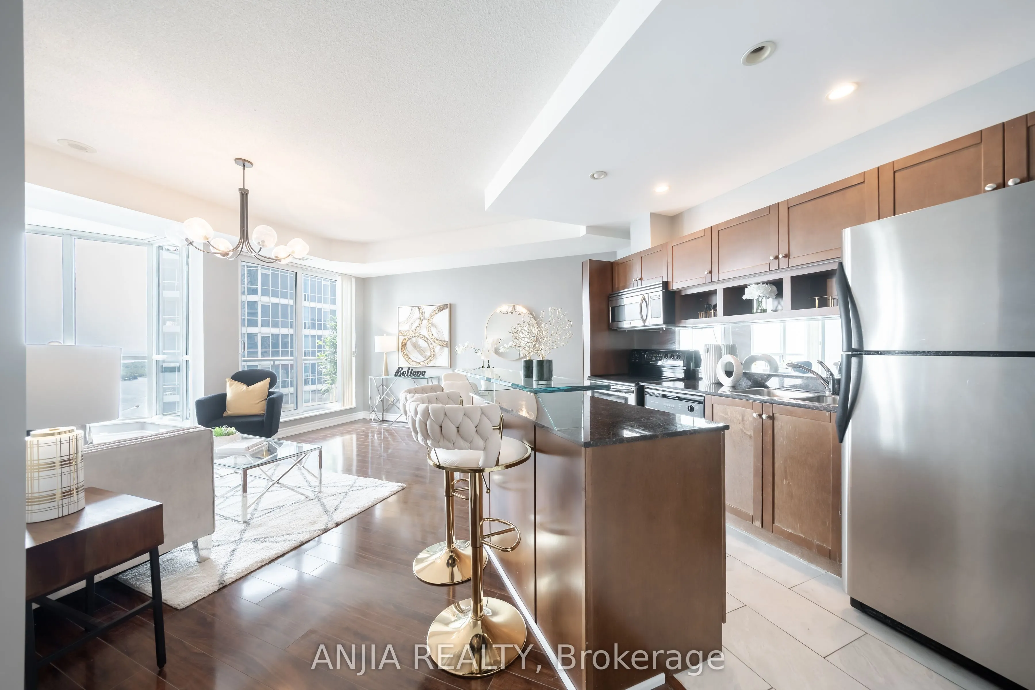8 York Street, #3411