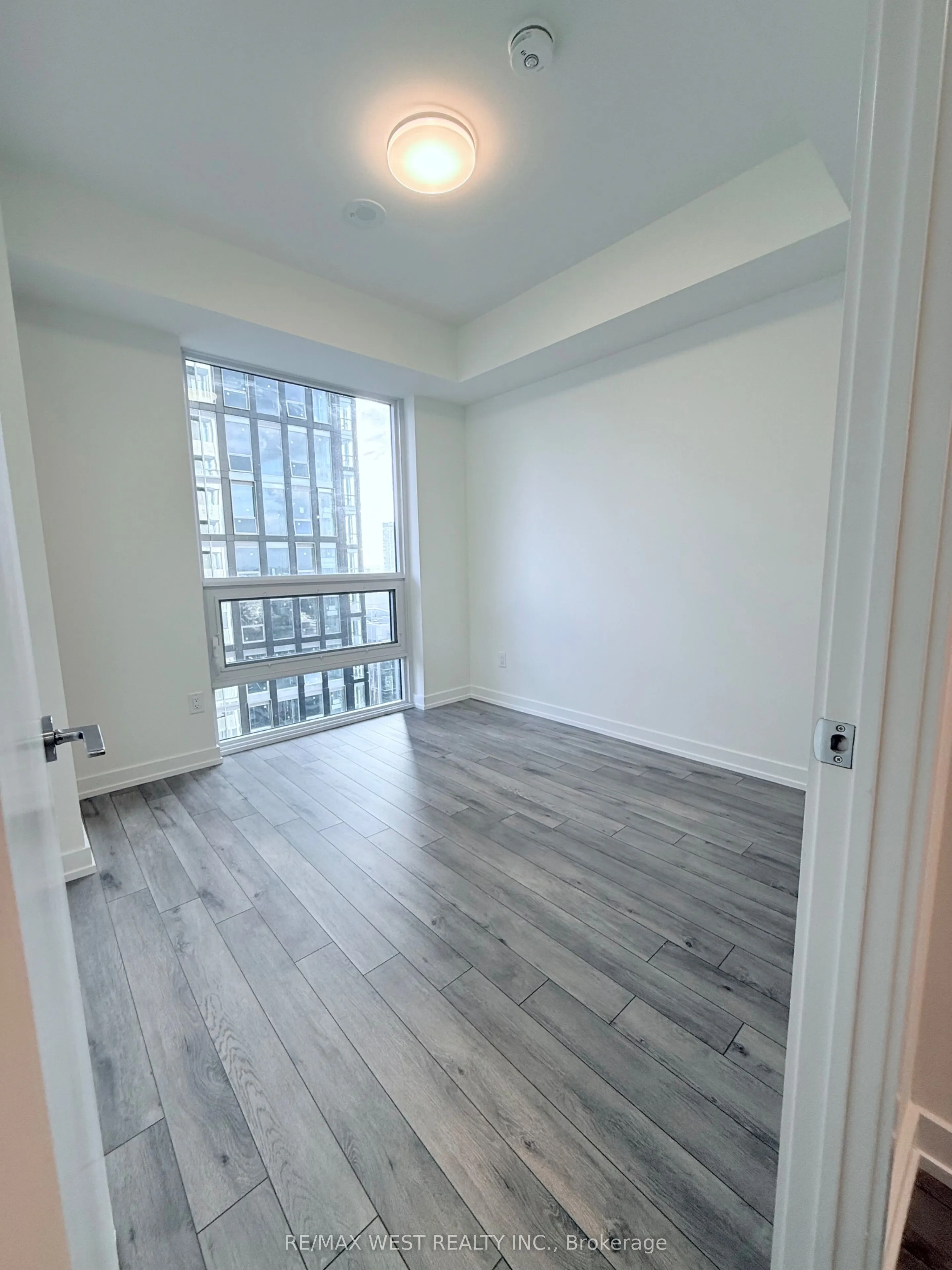 89 Church Street, #4701